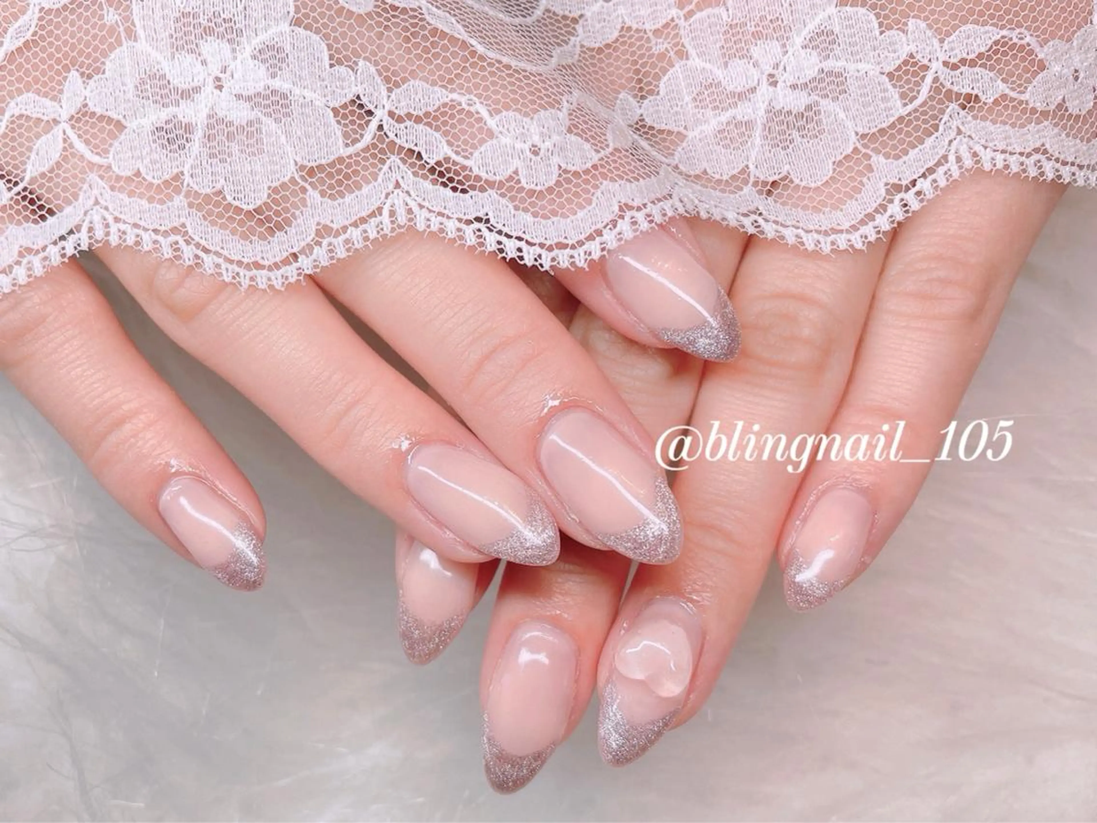 ネイル 23時まで❤︎韓国、 ワンホンネイルのネイルデザイン