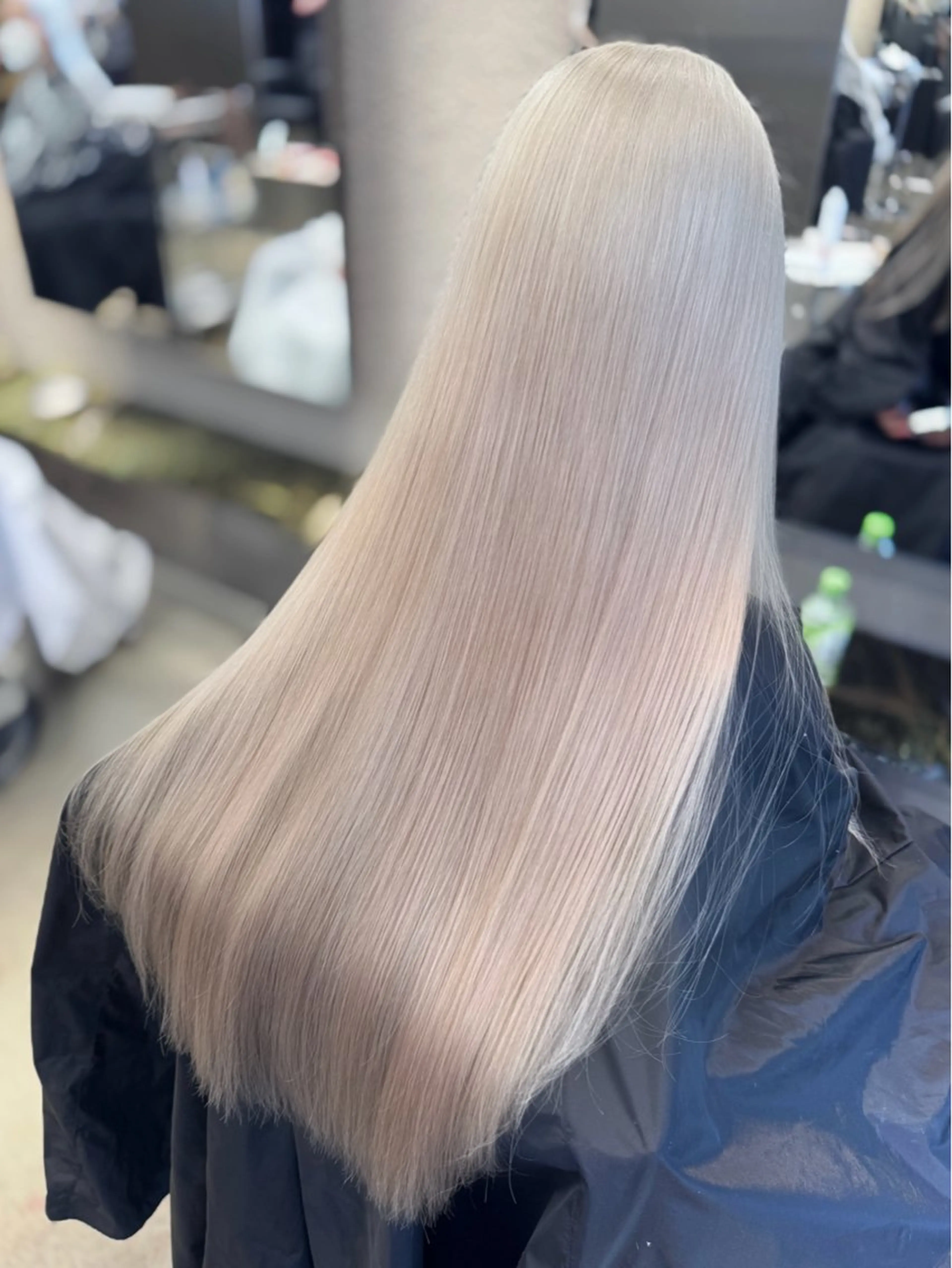 ハイブリーチカラー+トリートメントの写真