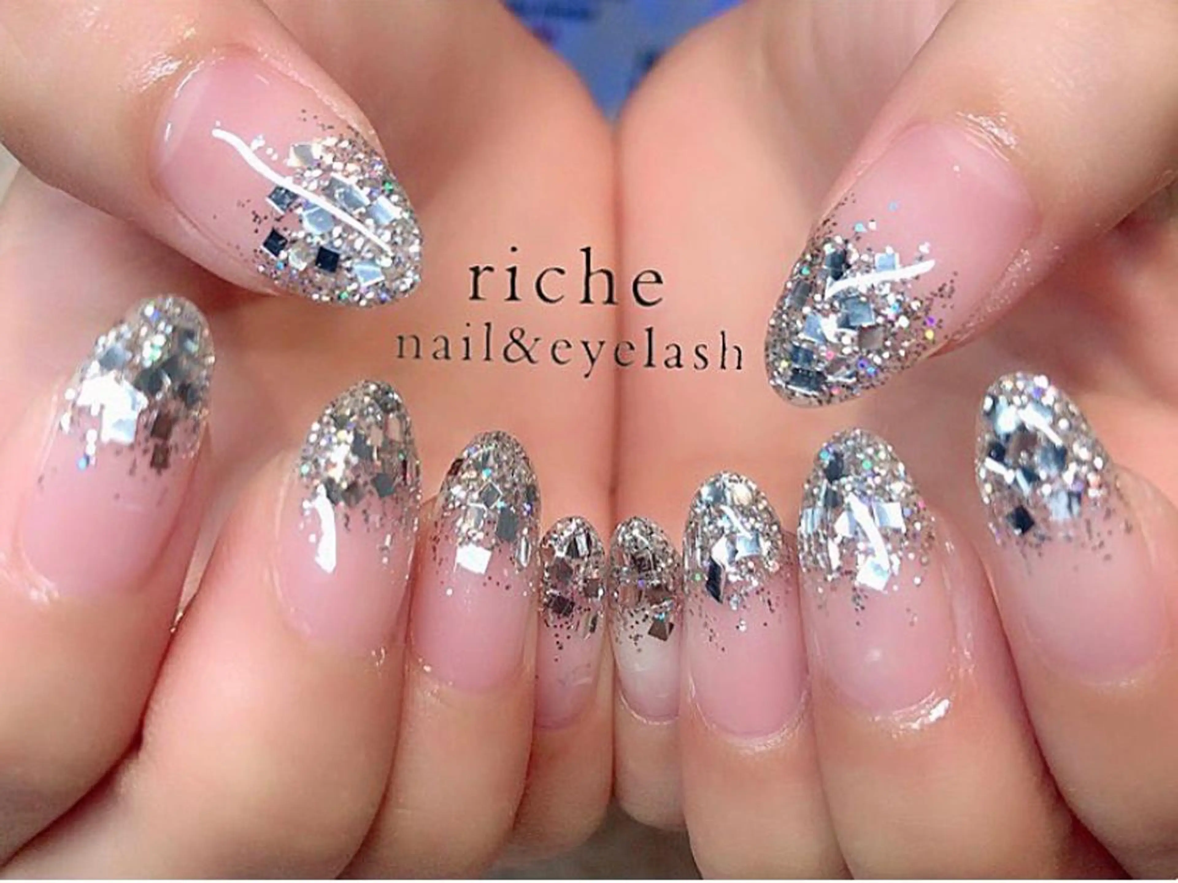 ネイル ホログラムネイル K. Misakiのネイルデザイン