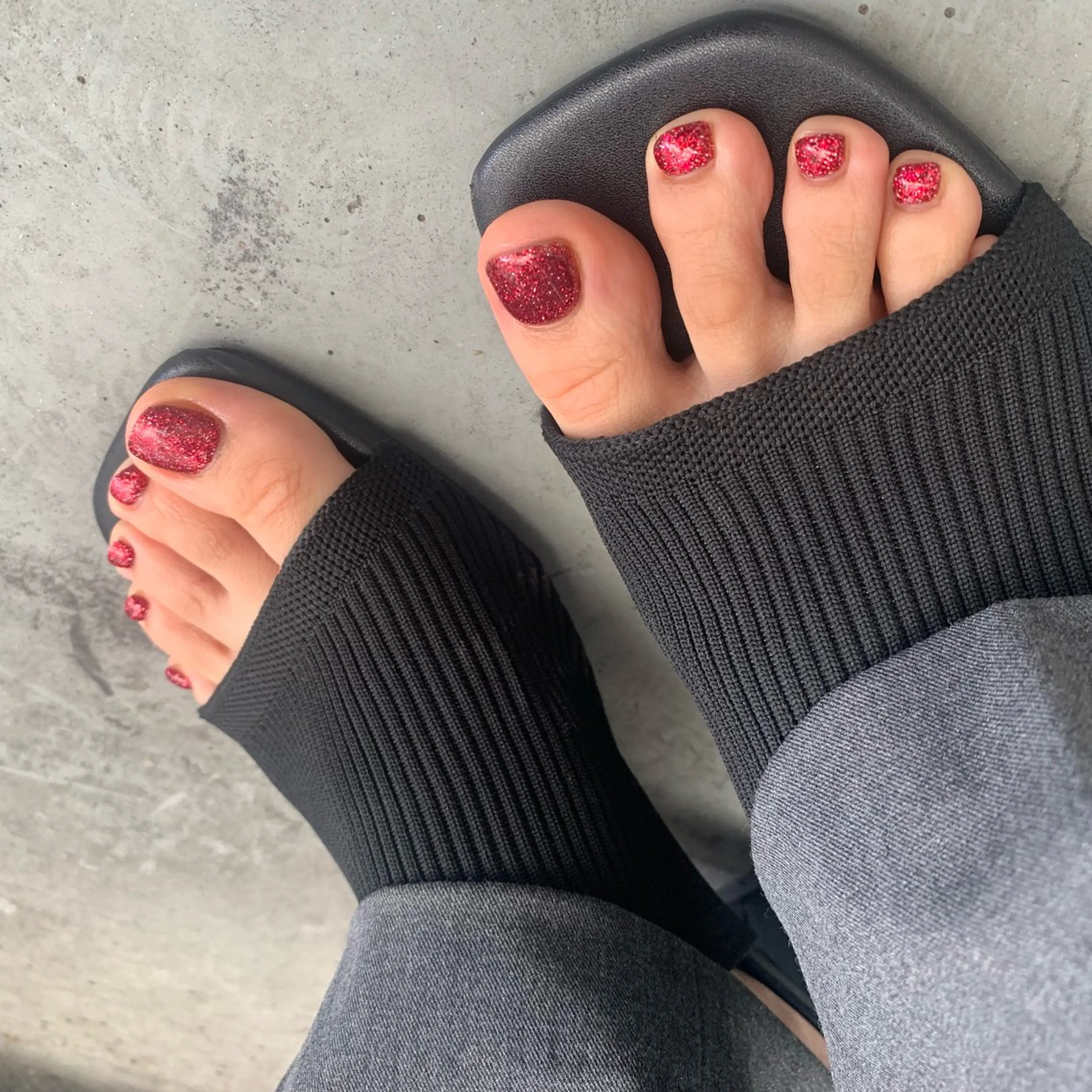 ネイル キラキラネイル 赤色 Ricca ERIKAのネイルデザイン