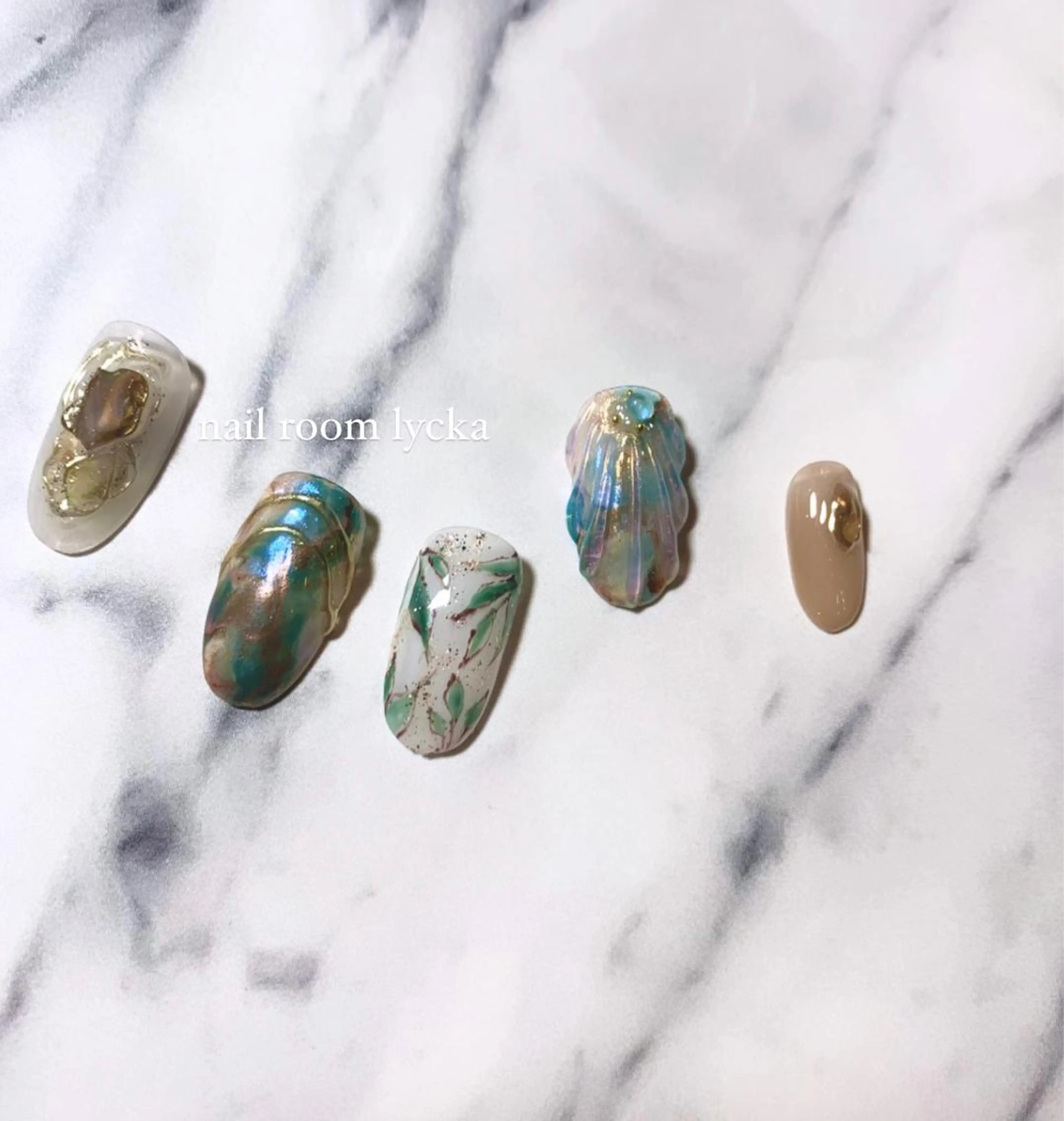 ネイル ﾈｲﾙﾙｰﾑﾘｯｶ 𝐦𝐚𝐲𝐮のネイルデザイン