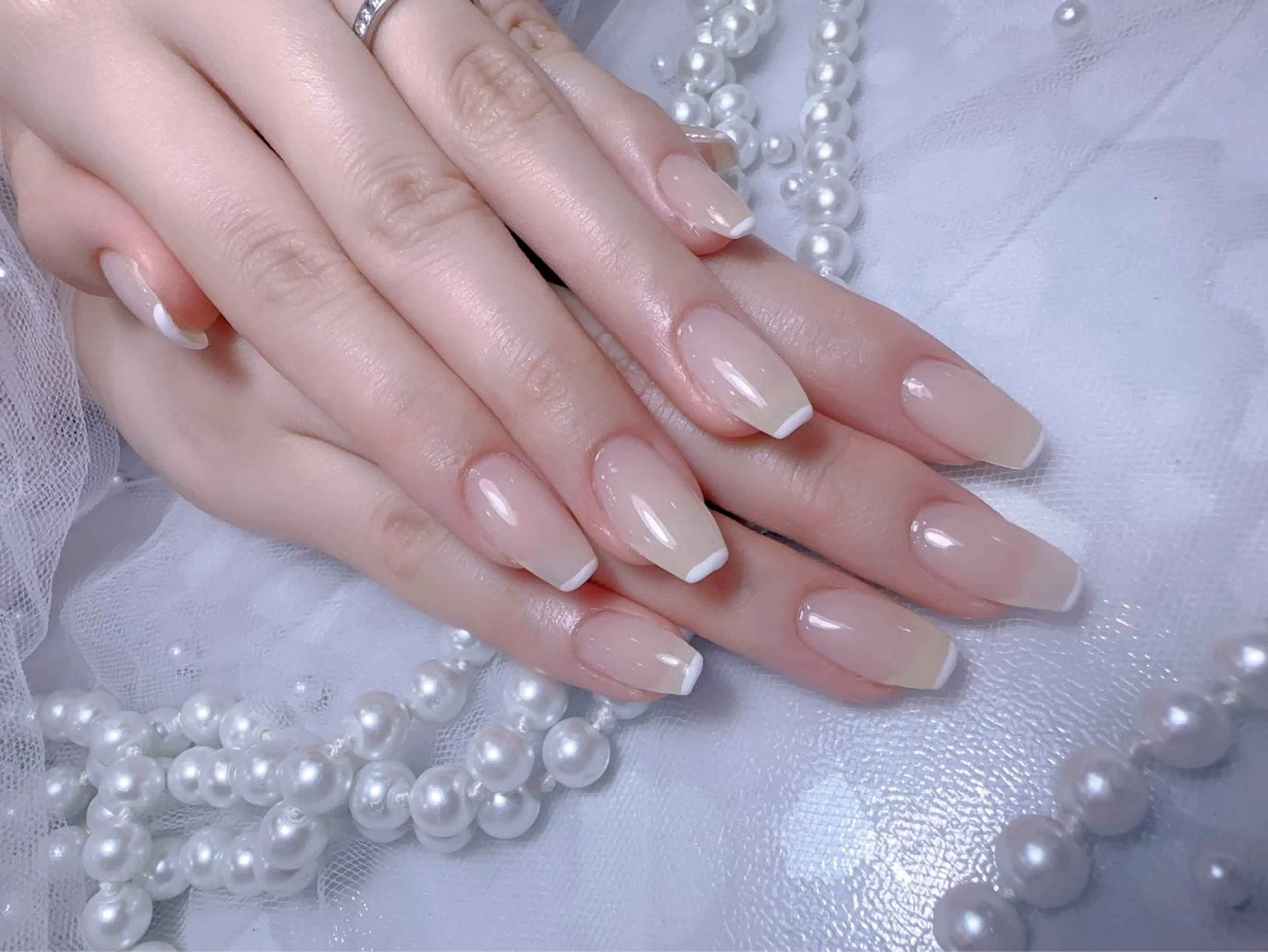 ネイル アートネイル フラッシュネイル フレンチネイル ジェルネイル ガラスフレンチ ハンドネイル You&Me Miyuのネイルデザイン