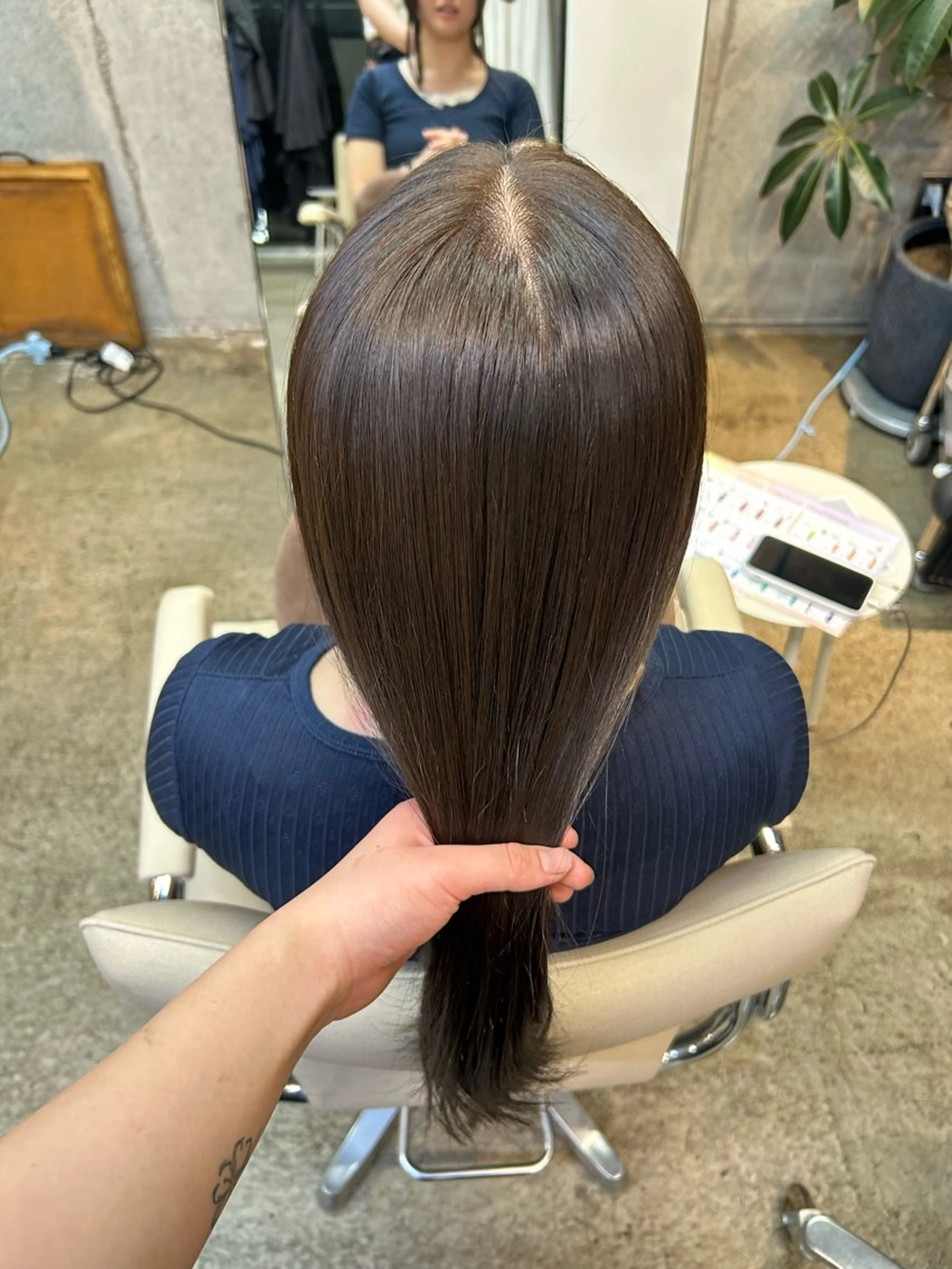 ミディアム カラー ANLY.meijijingumae所属・暗髪カラー/ 透明感カラー/真菜のヘアスタイル