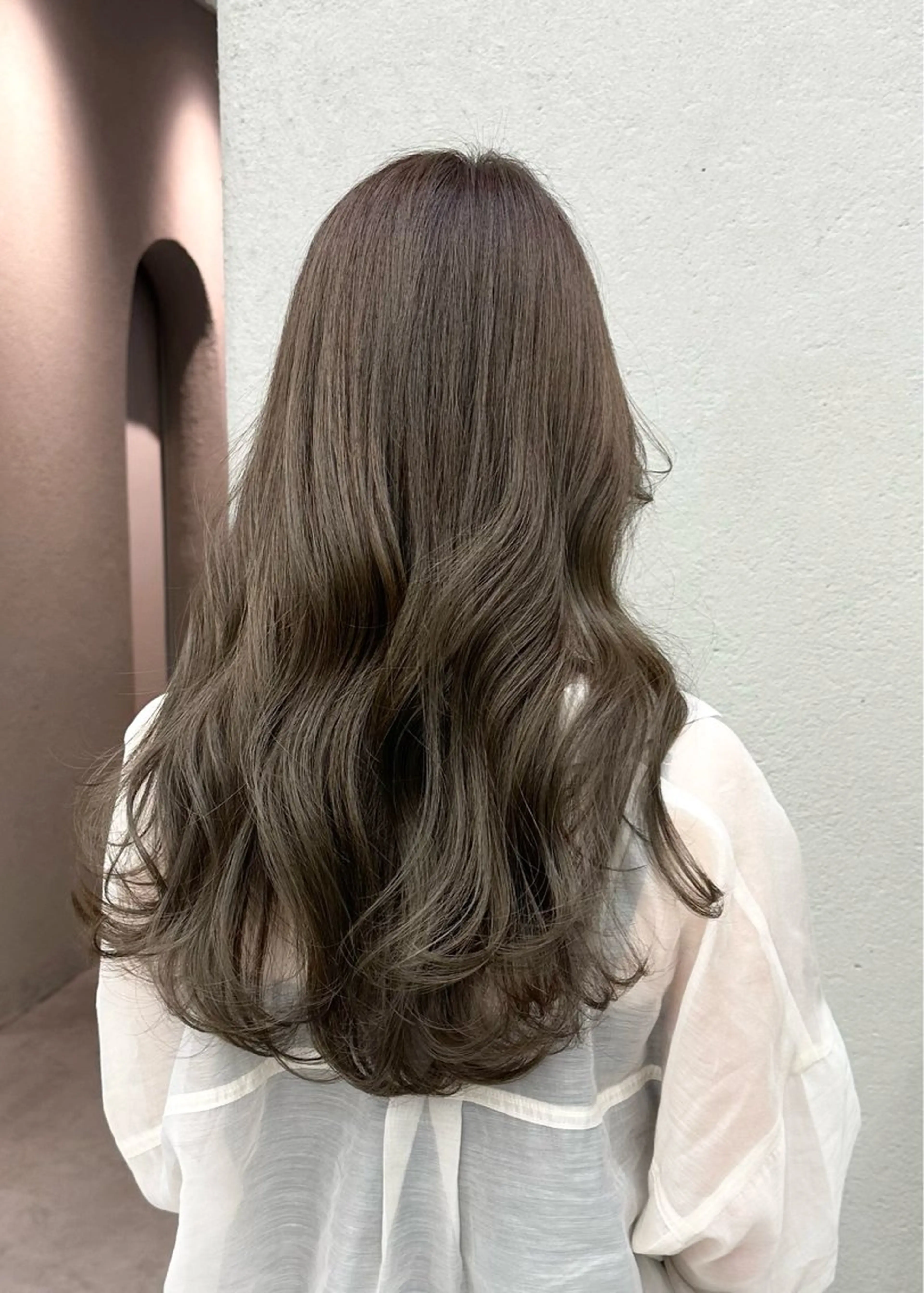 ロング カラー 高松 沙耶のヘアスタイル