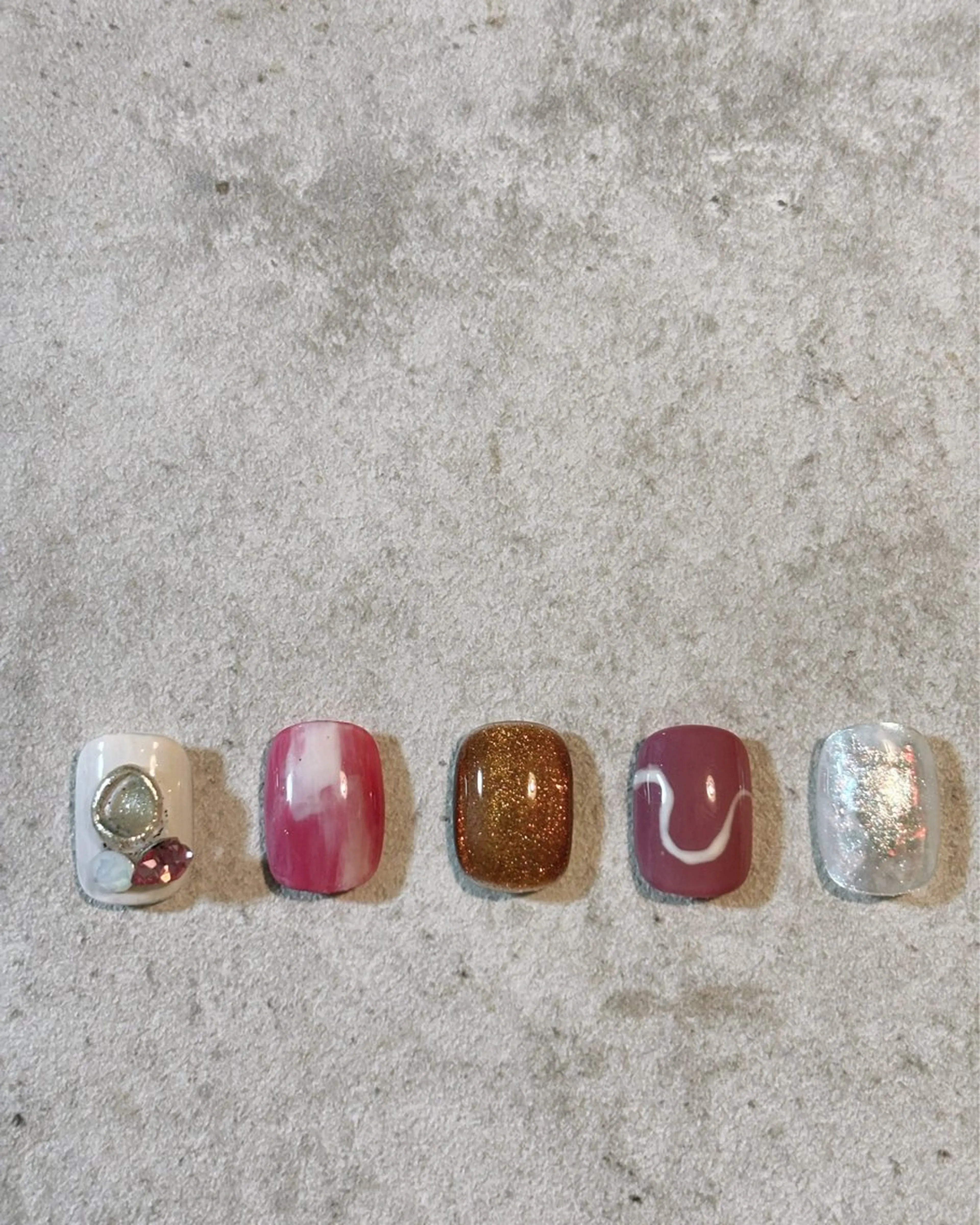 ネイル Su. Naillandのネイルデザイン