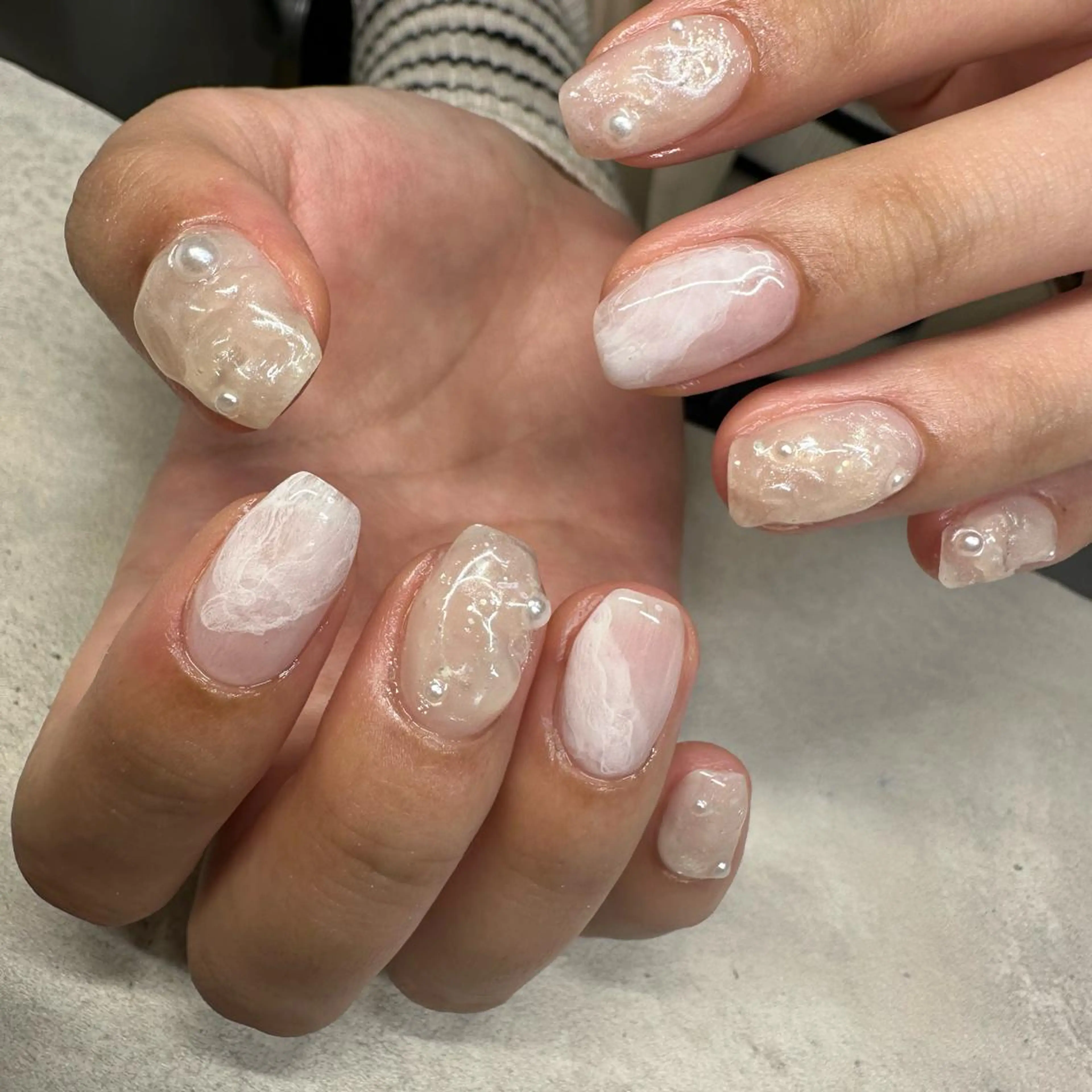 ロング カラー ヘアアレンジ キッズ ネイル マツエク・マツパ アイブロウ 福田 加奈のネイルデザイン