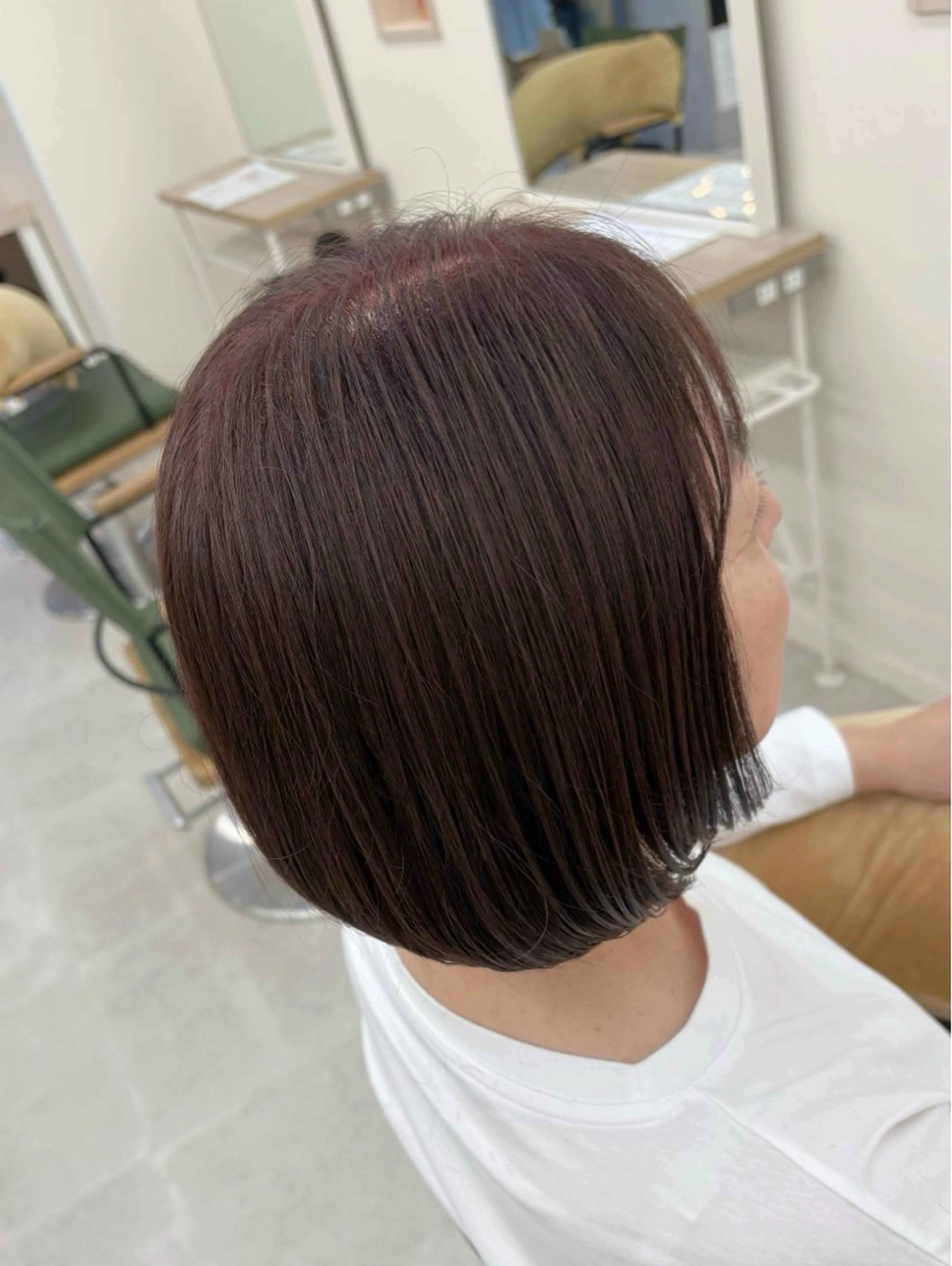 ショート カラー カット ヘアカラー トリートメント NaVIユウジ ブリーチカラーのヘアスタイル