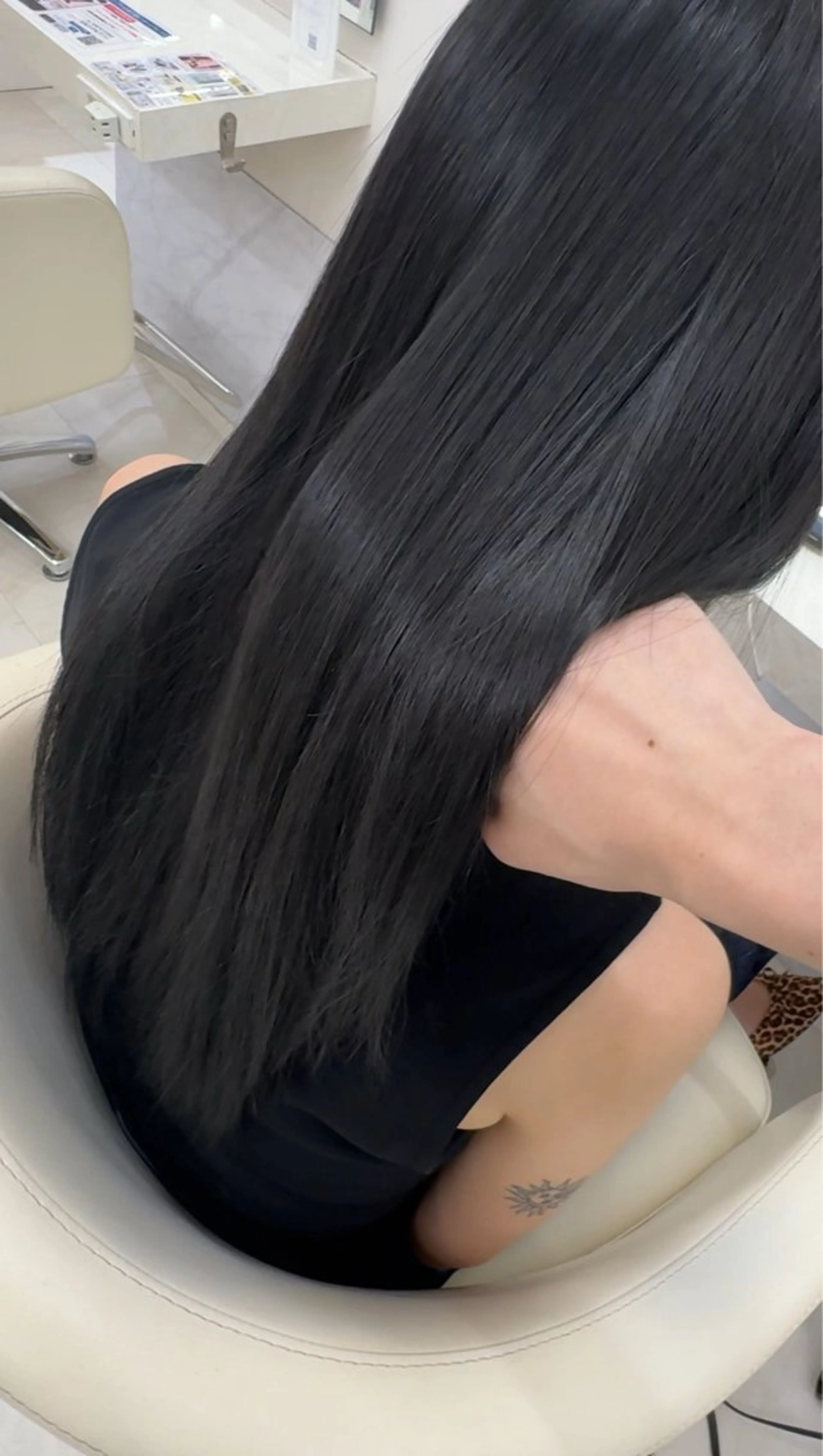 ロング カラー AITOKYO Ｓ渋谷所属・渋谷/ハイトーン/ ブリーチ/歩夢のヘアスタイル