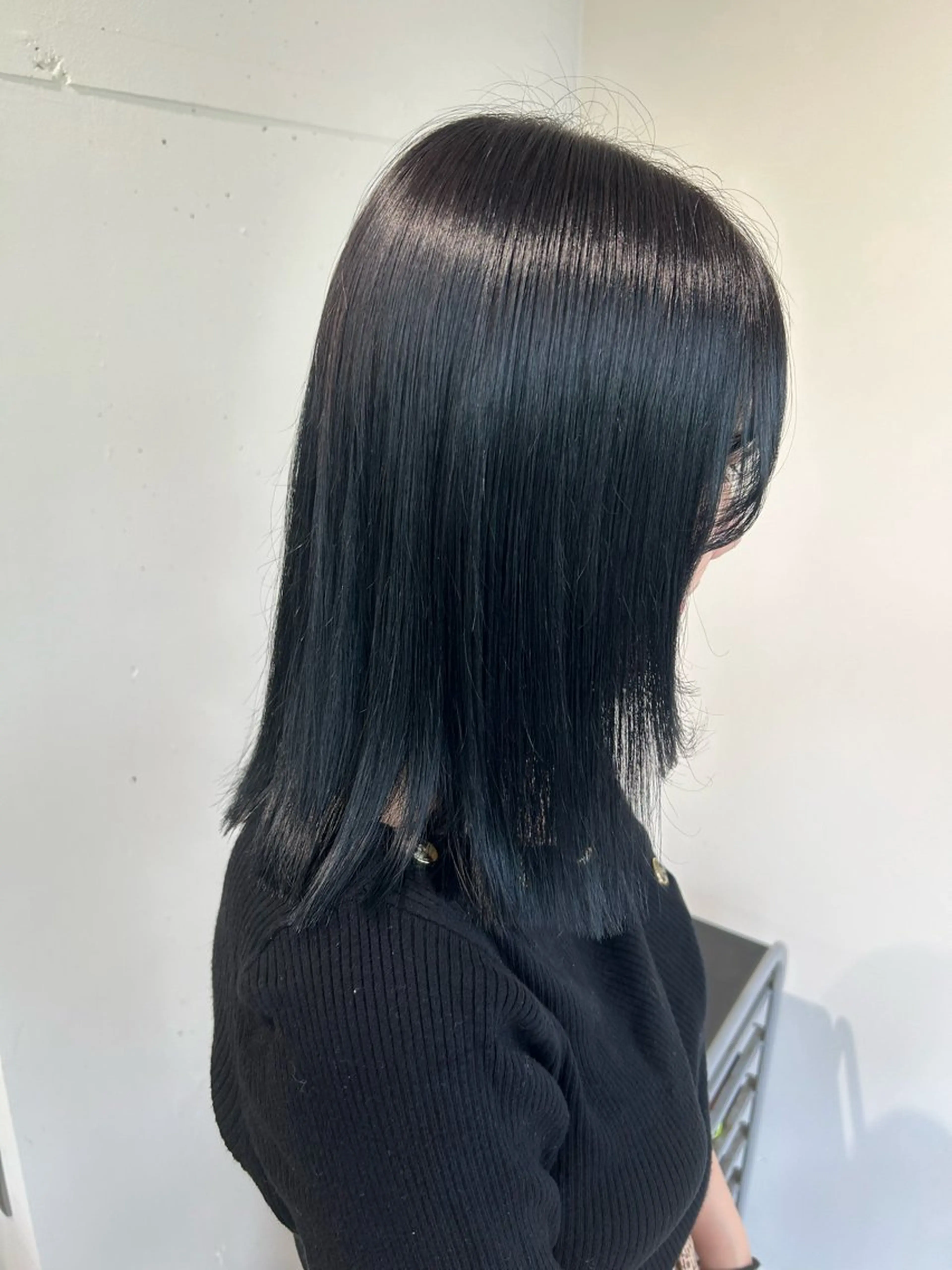 ミディアム カット ヘアカラー トリートメント ベージュ/ダブルカラ ー/新潟駅/青柳萌果のヘアスタイル