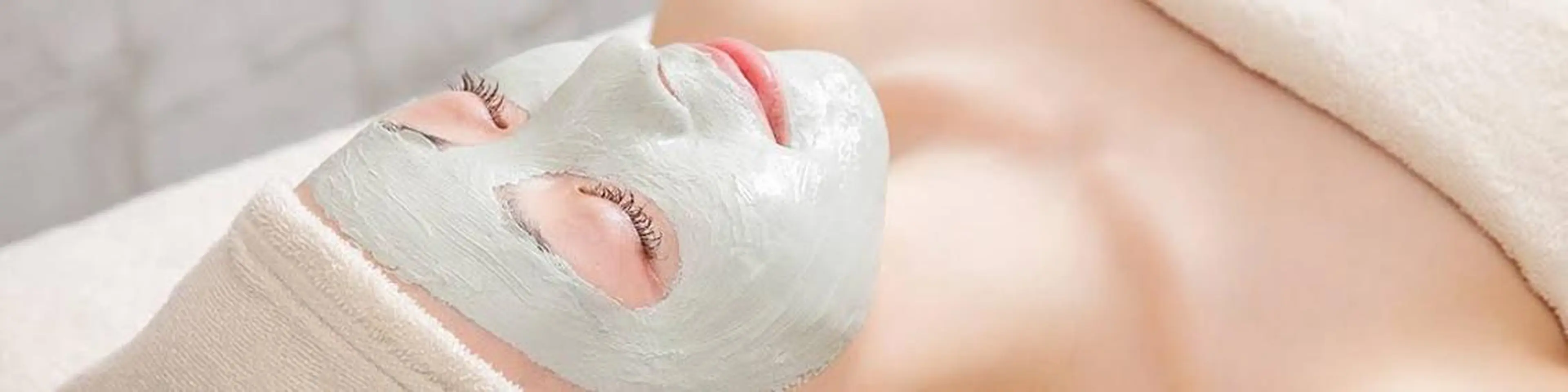 【女性】ご新規様💡光フェイシャル＋炭酸パックorモデリングマスク🎭シワやしみがお悩みの方はこちら☝️の写真