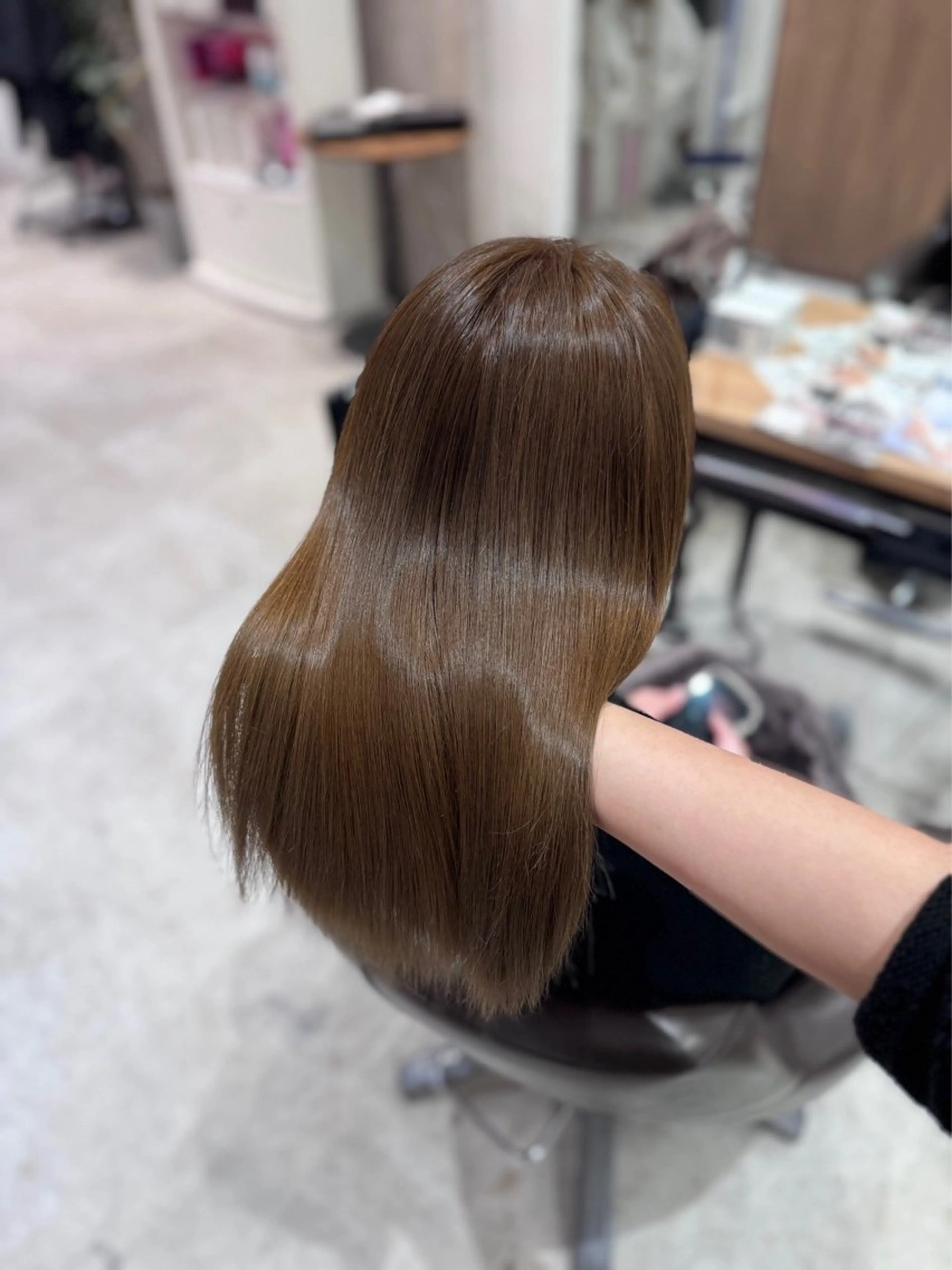 カラー ヘアカラー 𝐋𝐞𝐞天王寺 𝐁𝐢𝐚𝐧のヘアスタイル