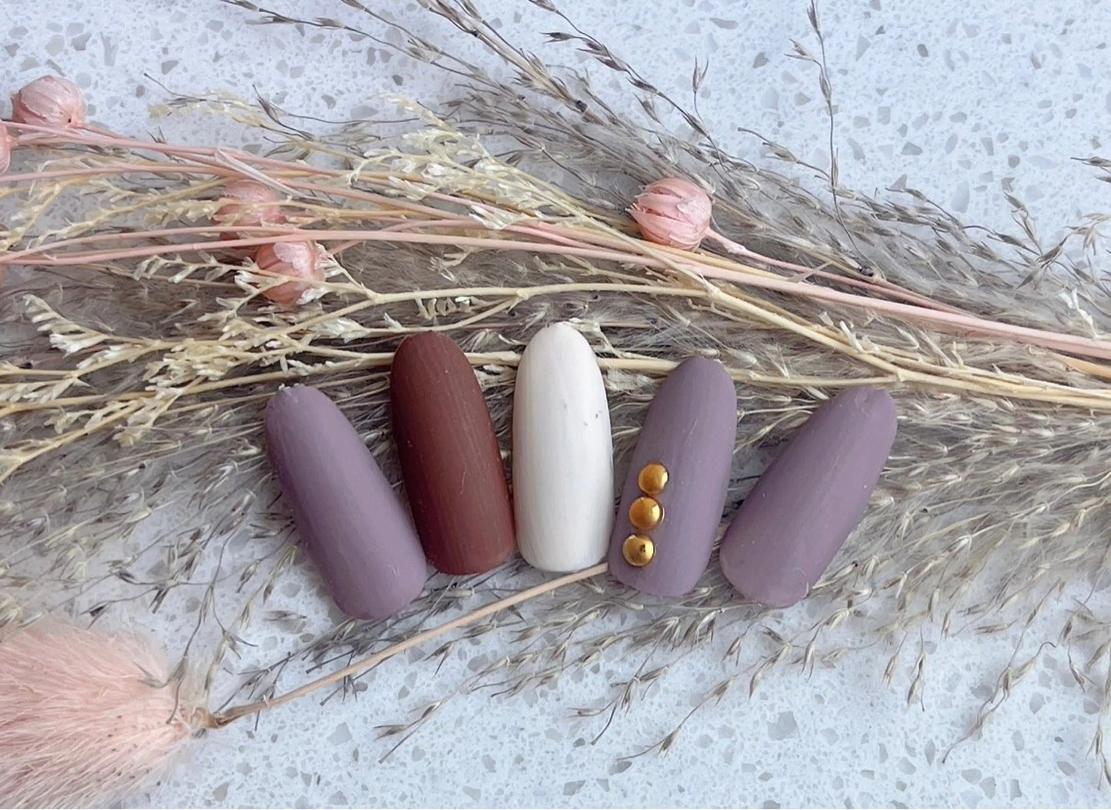 ネイル Nail Salon 7所属・高橋 ことののネイルデザイン