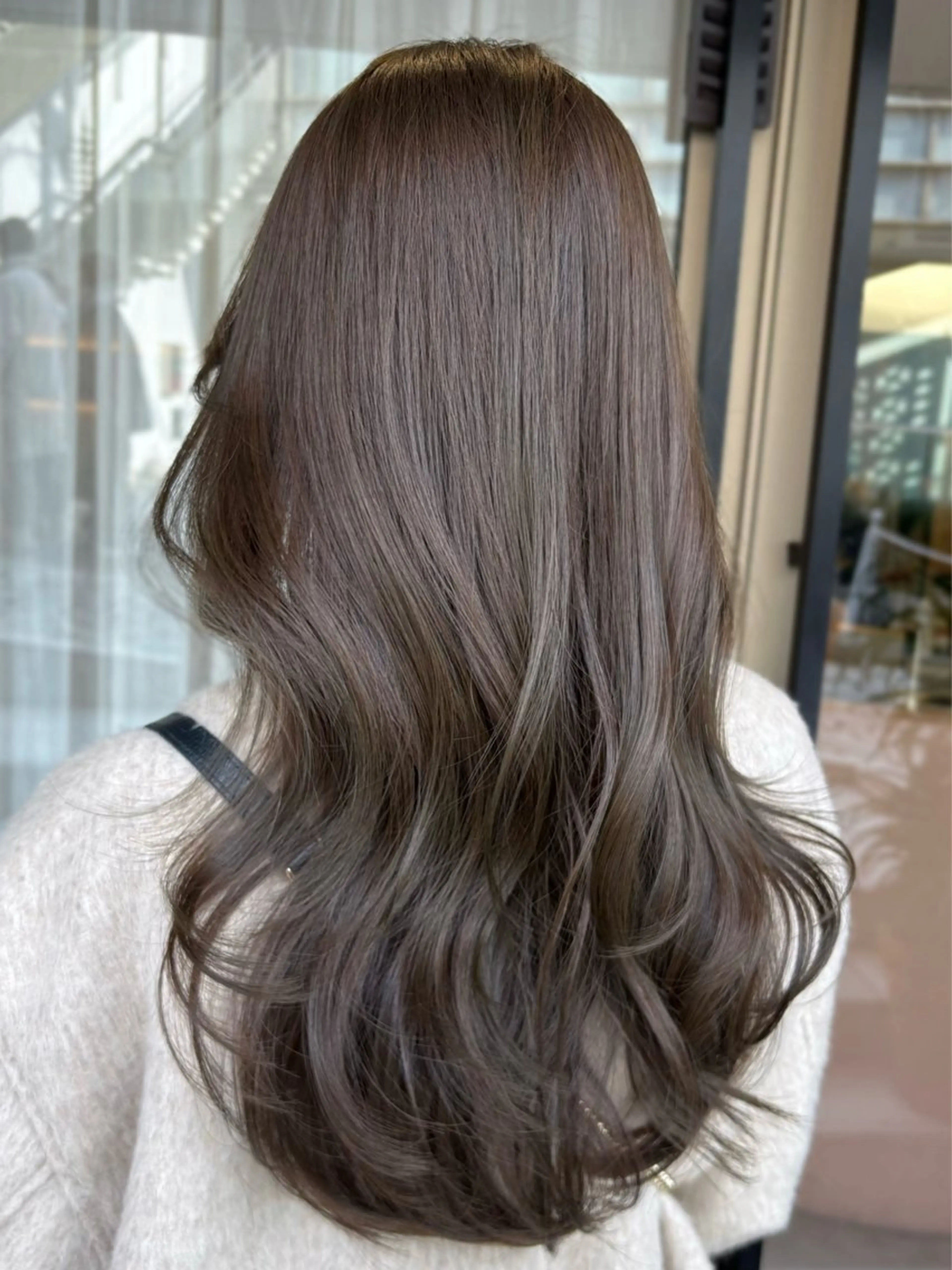 ロング カラー カット ヘアカラー トリートメント 本格韓国ヘア🇰🇷 【uni】キューさんのヘアスタイル