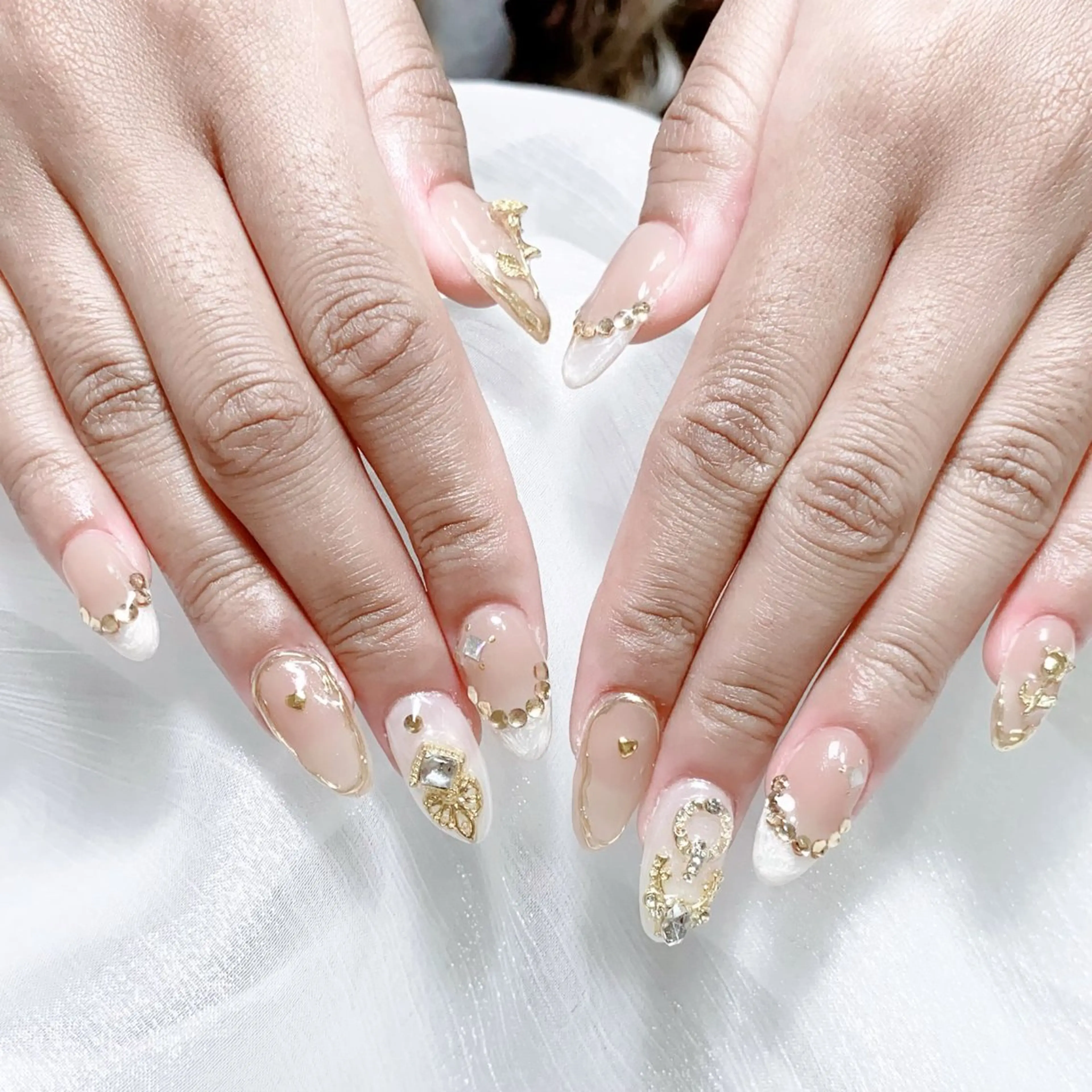 メンズ ネイル メンズ韓国風 アートネイル オーロラネイル ガーリー キラキラネイル ハンドネイル Nail salon 木にいるのネイルデザイン