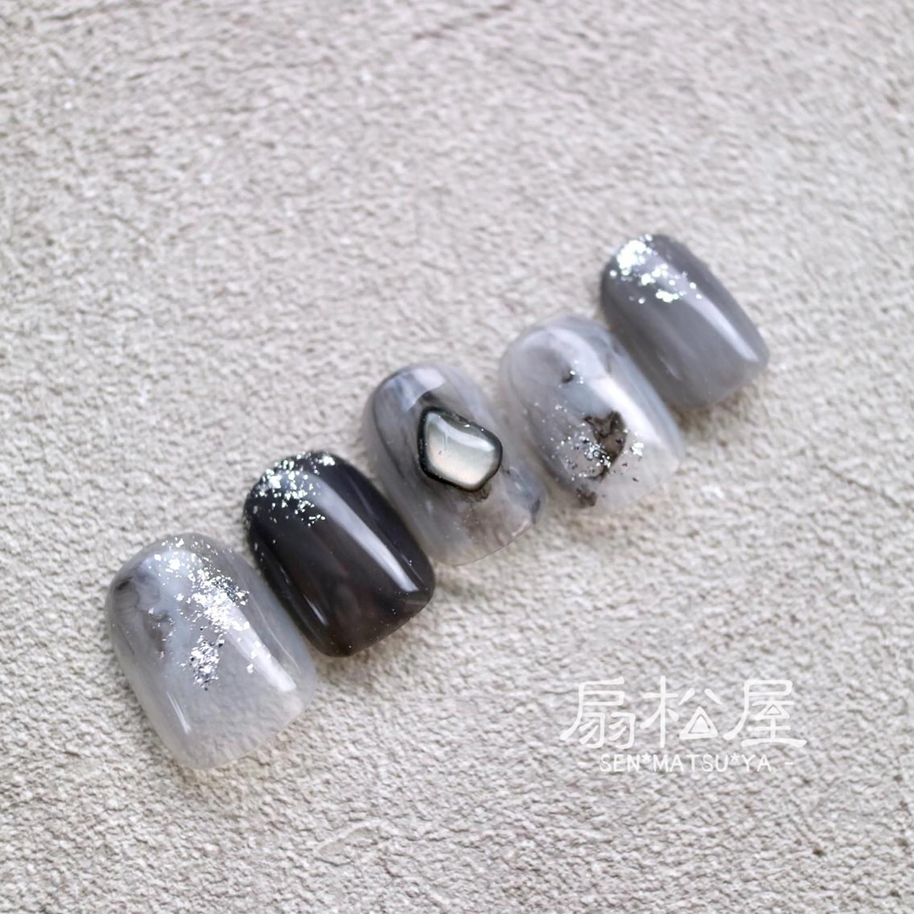 ネイル 扇松屋 marie.nのネイルデザイン