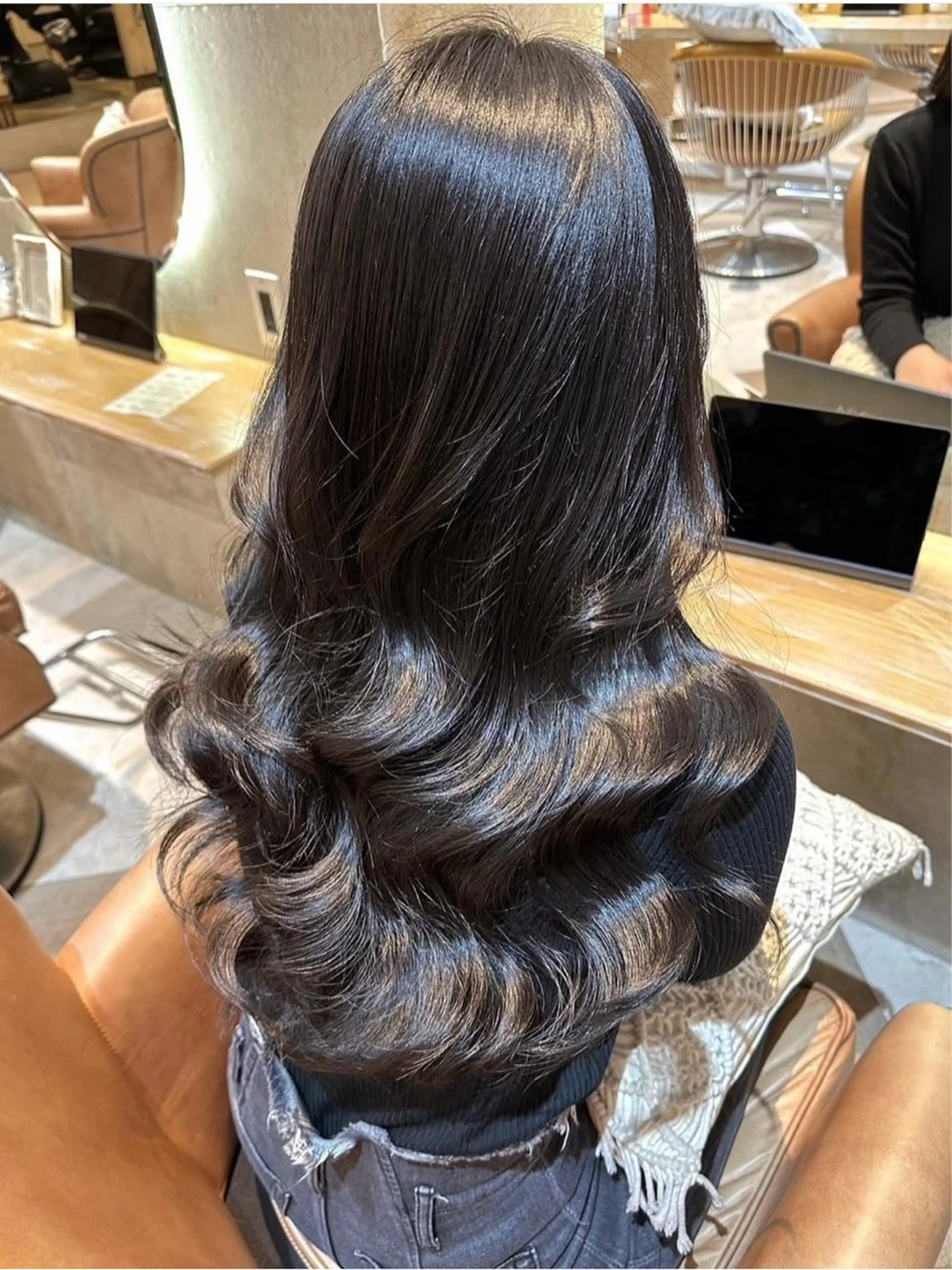 ロング カラー カット ヘアカラー トリートメント レイヤー/韓国 ハイトーン興津史弥のヘアスタイル