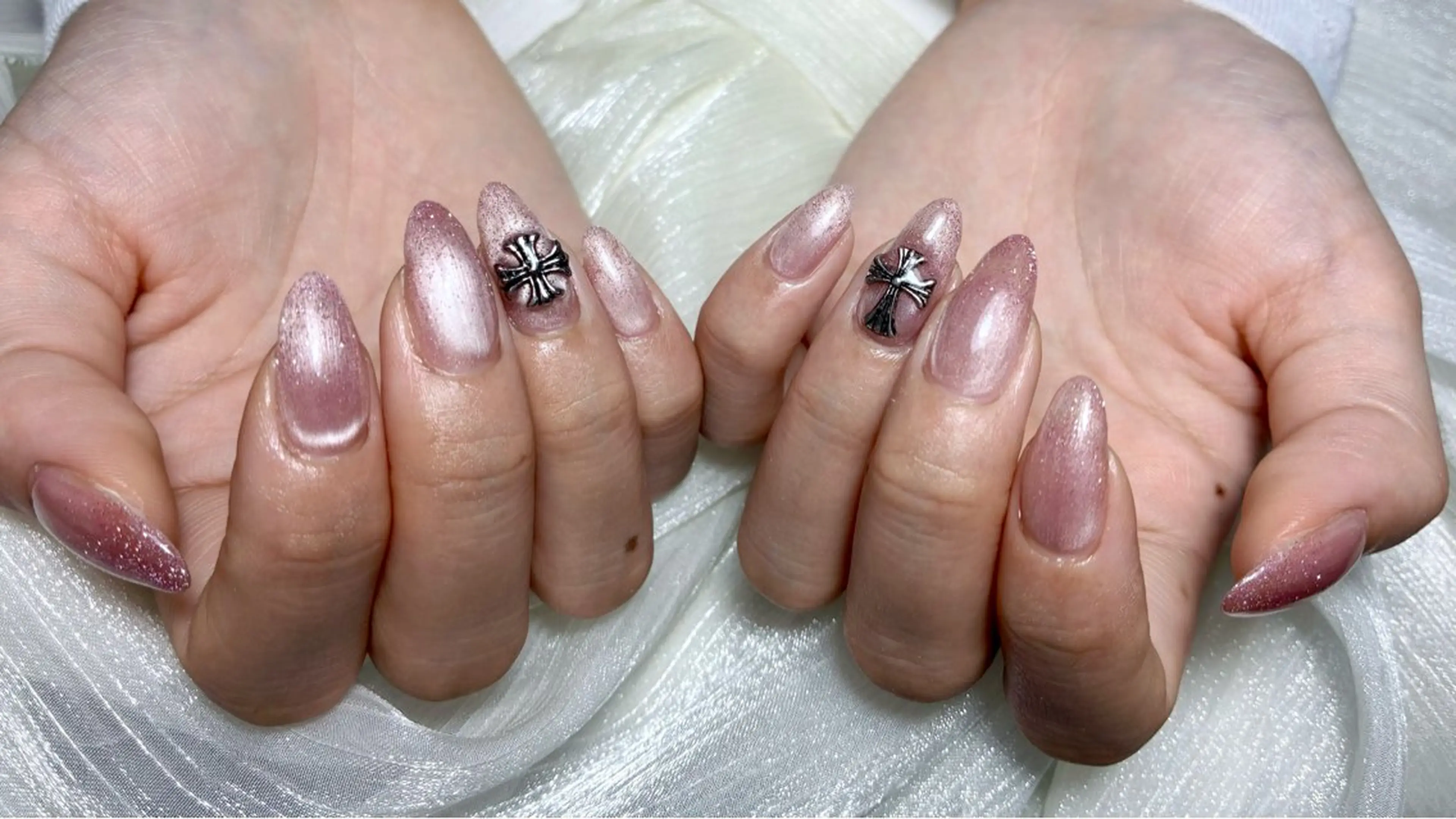 ネイル ワンカラーネイル KA Linのネイルデザイン