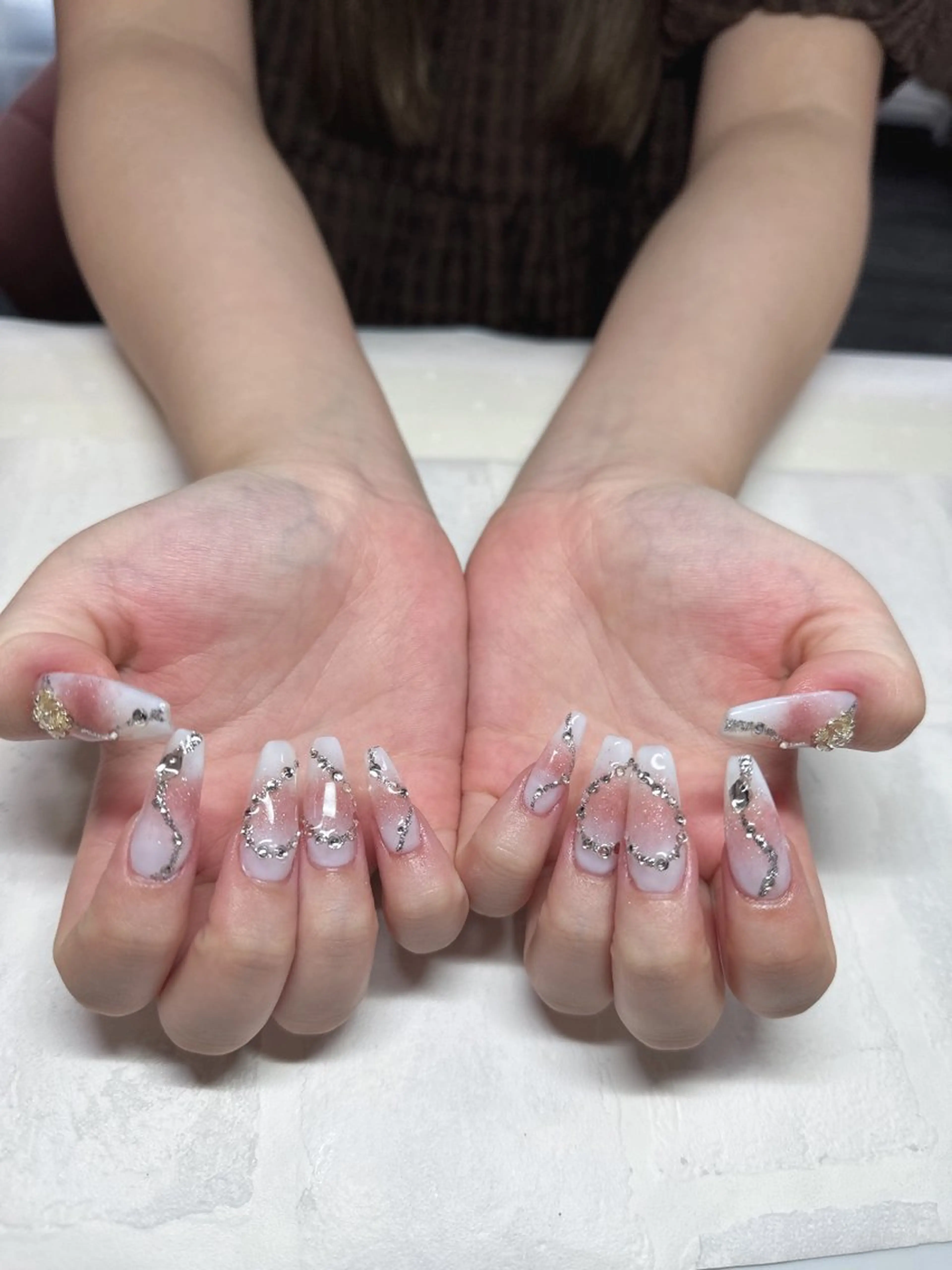 ハンド🩵乗せ放題(オフ有)の写真