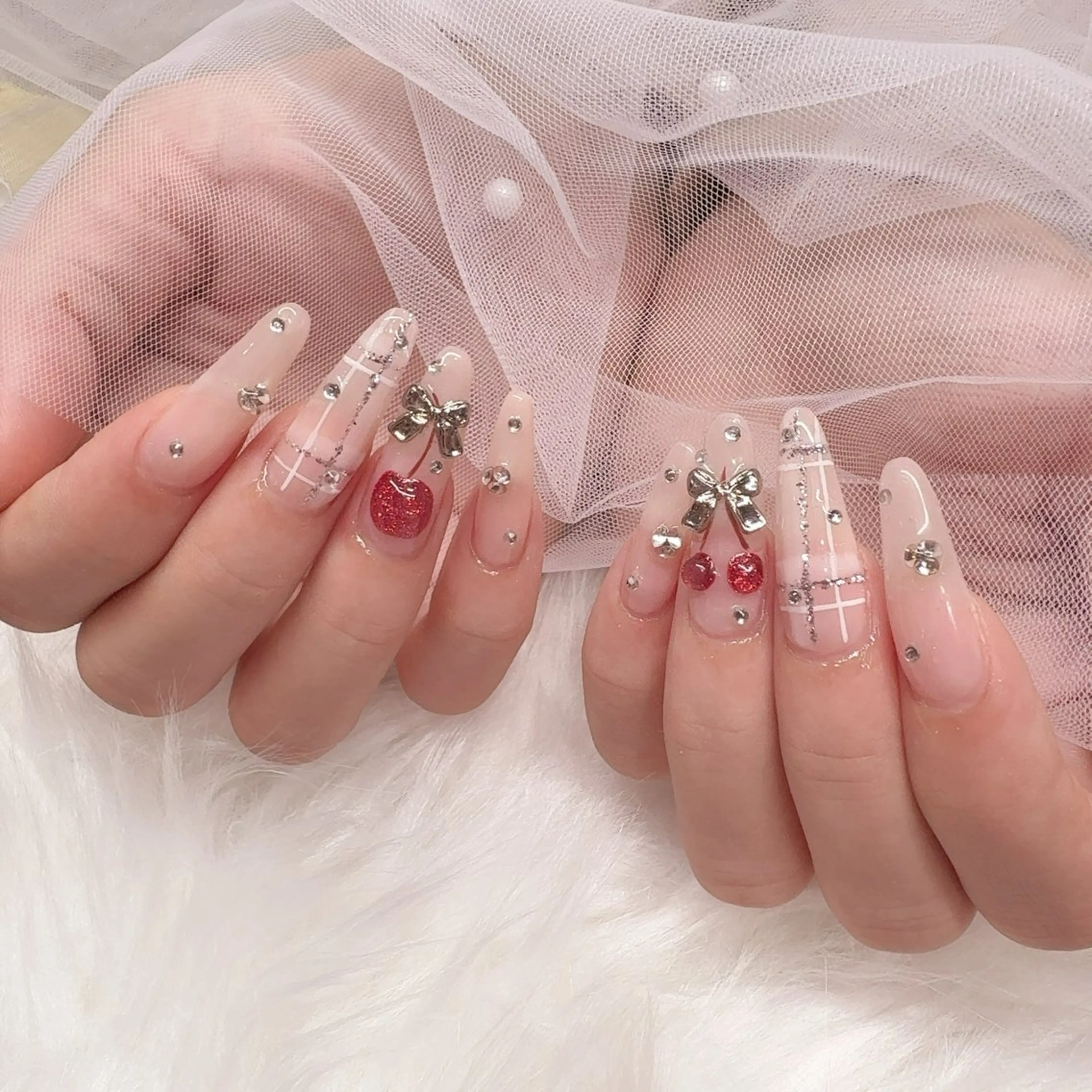 ロング ハンドネイル m  nail 新石切のネイルデザイン