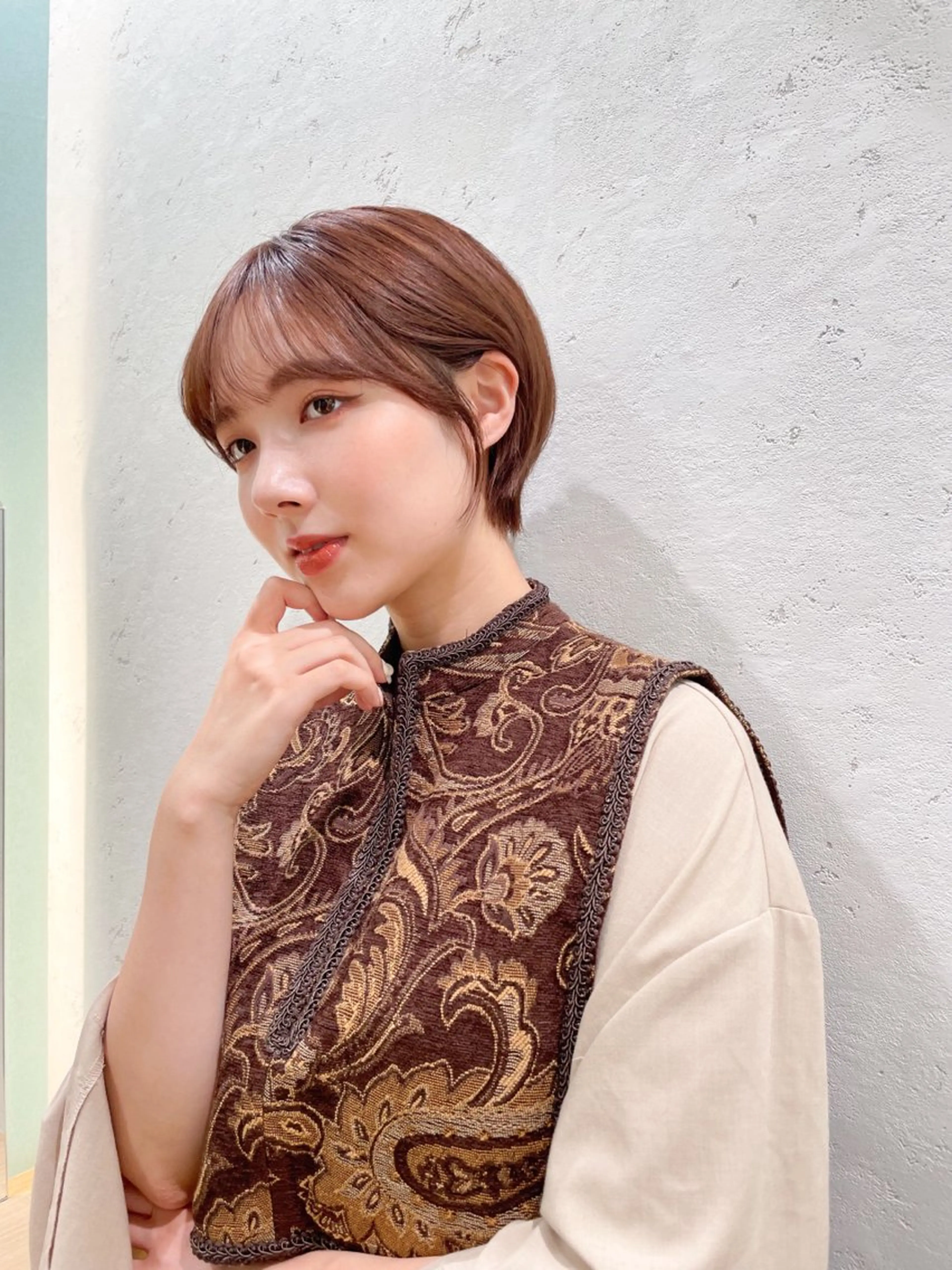 ショート カット ヘアカラー トリートメント 💖ボブ/髪質改善 顔周りレイヤー/ユイのヘアスタイル