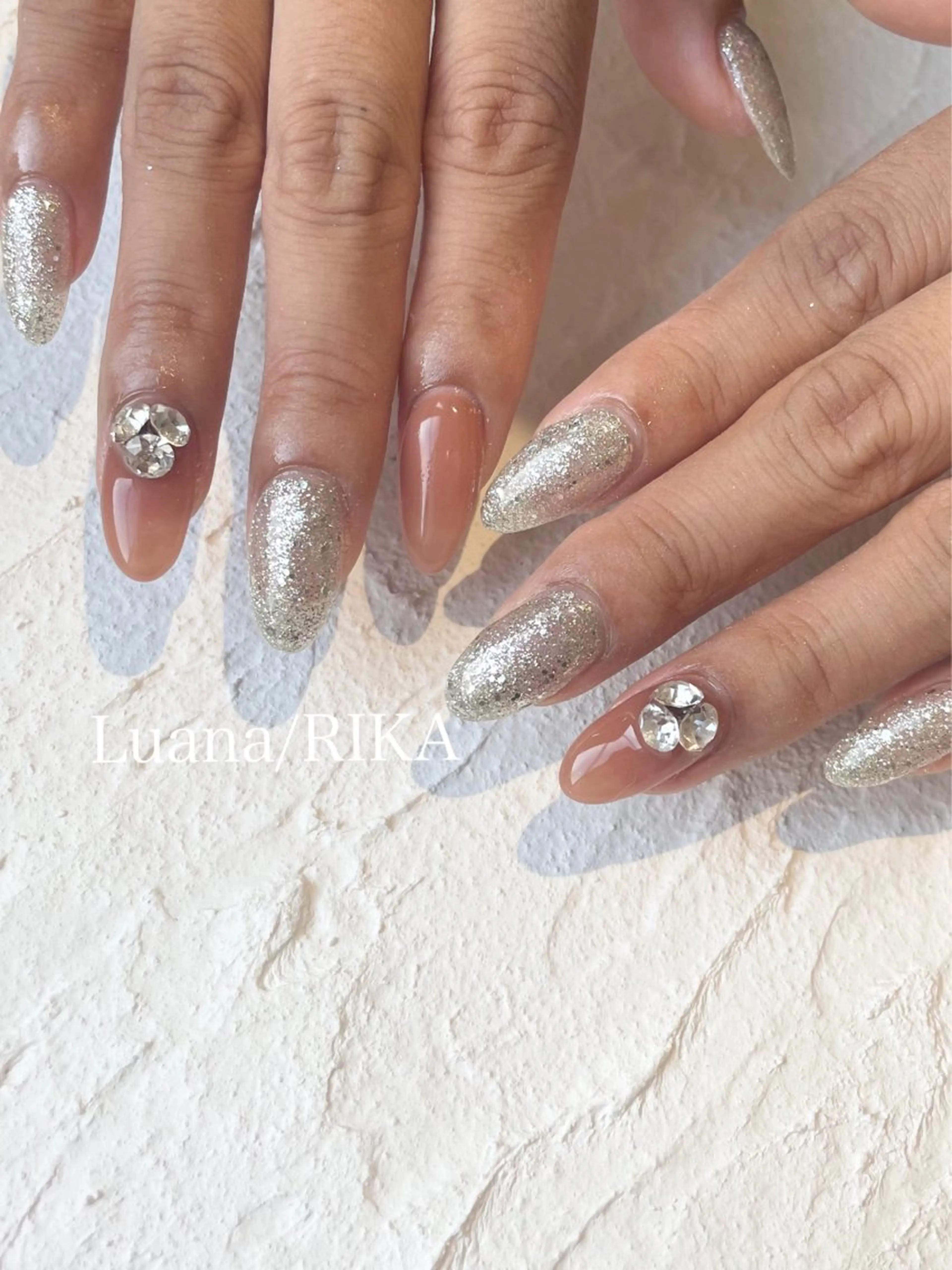 ネイル ストーンネイル Nail Salon Luana Rikaのネイルデザイン