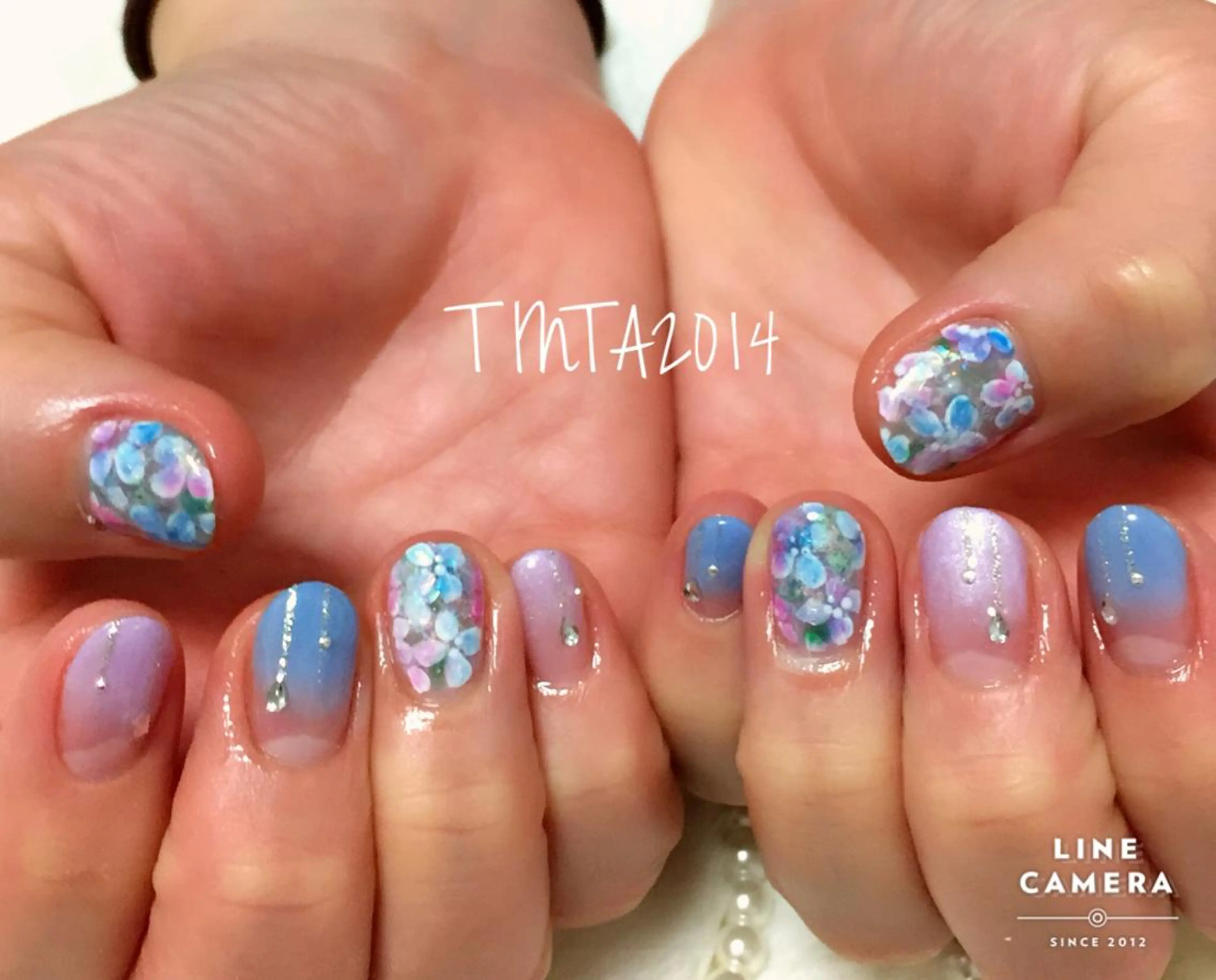 ネイル グラデーション ネイルサロン ティンタ所属・馬場 典子のネイルデザイン