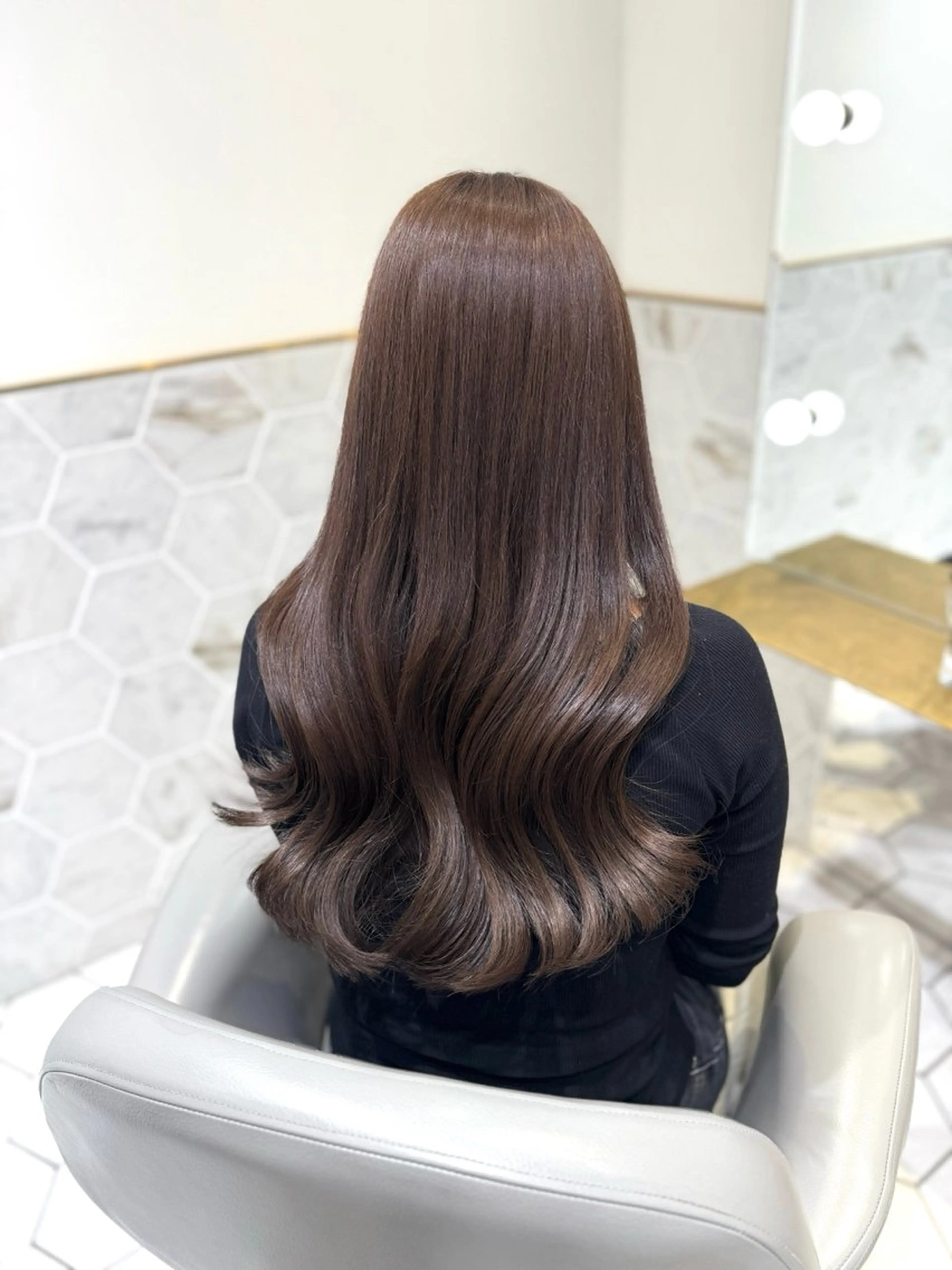 ロング カラー ブラウンカラー マロンブラウン ヘアカラー costes 今井芽依のヘアスタイル