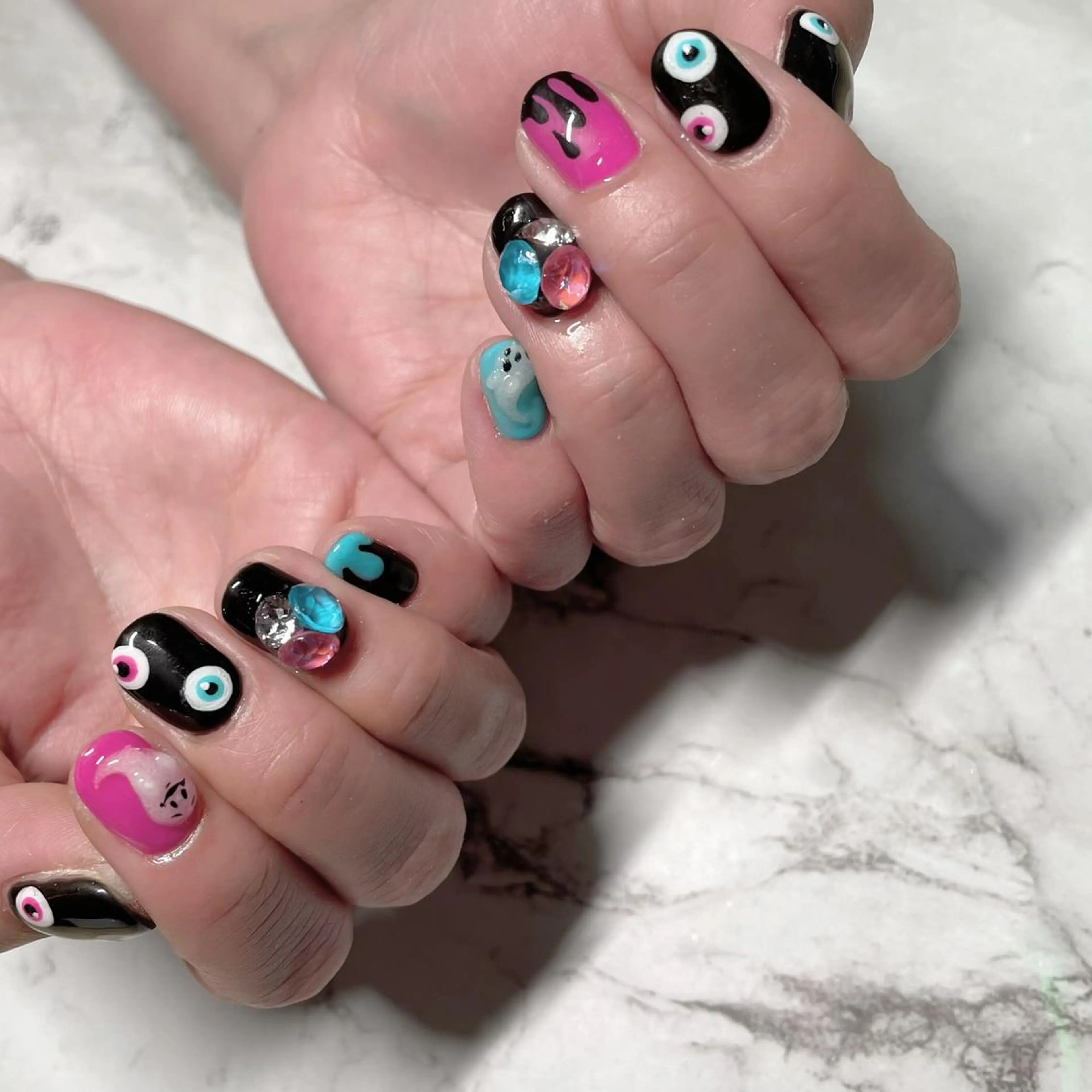 ネイル アートネイル ストーンネイル y39nail toshiのネイルデザイン