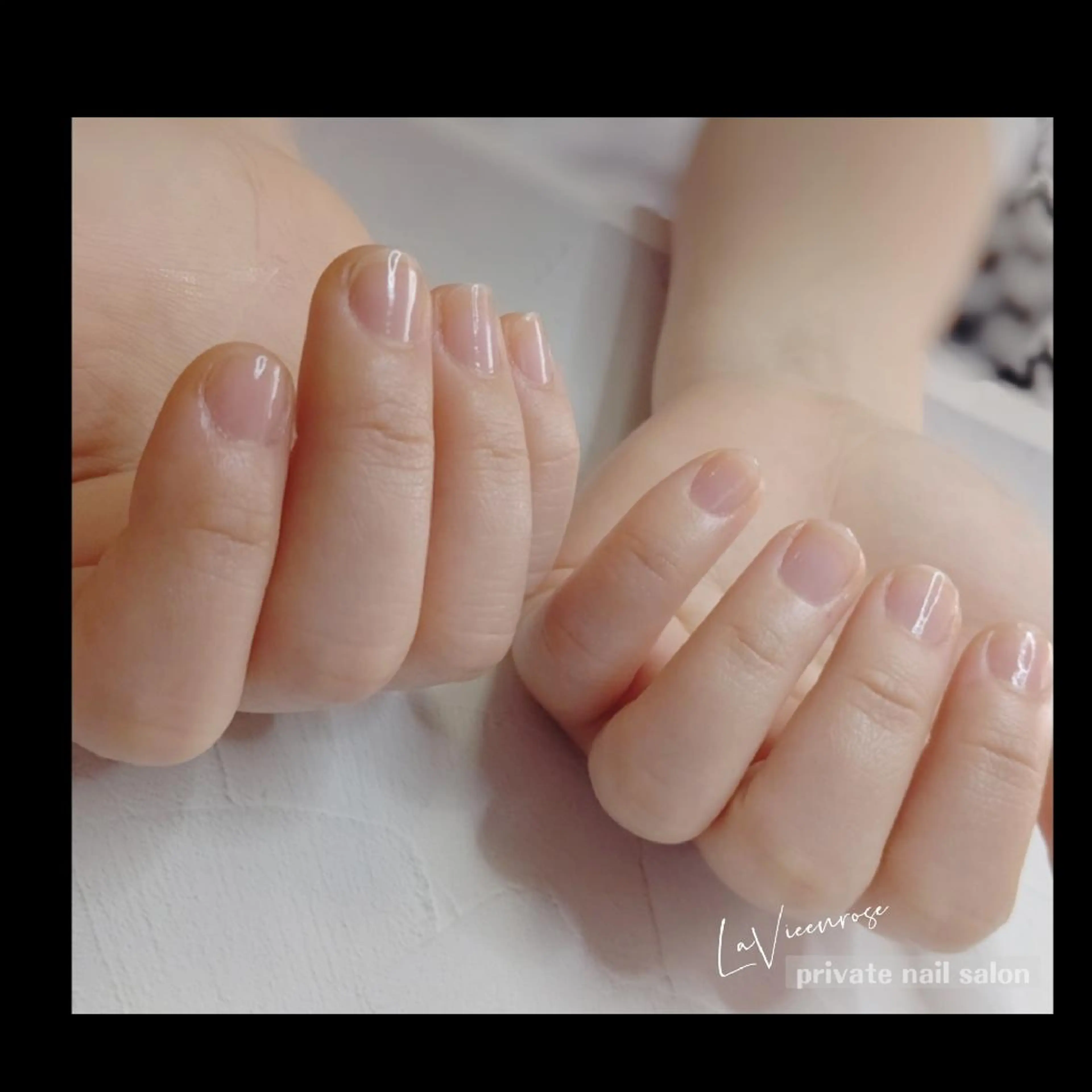 ネイル ラヴィアン ローズのネイルデザイン