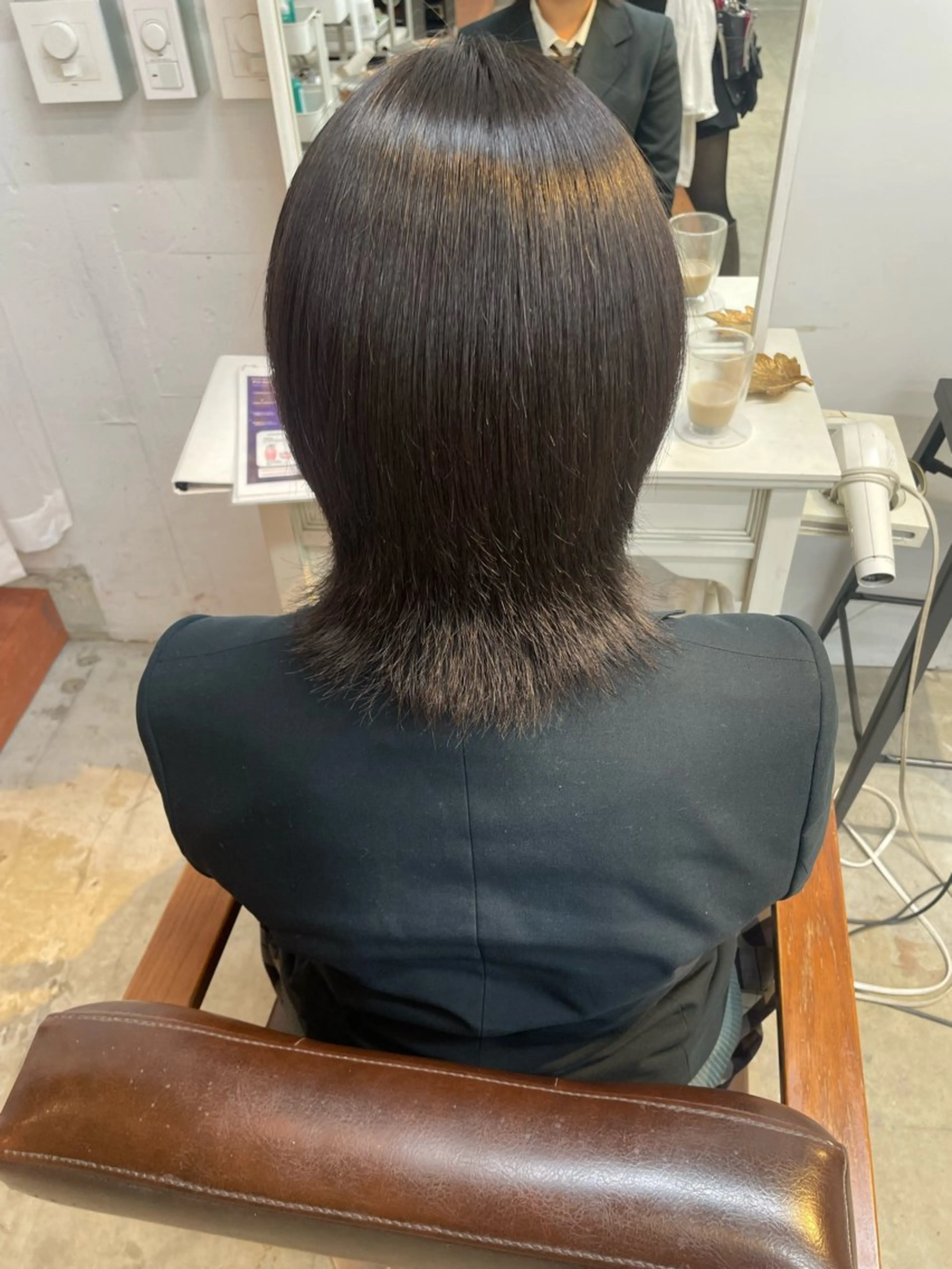 ミディアム レイヤーカット/ 縮毛矯正/ミサキ💐のヘアスタイル