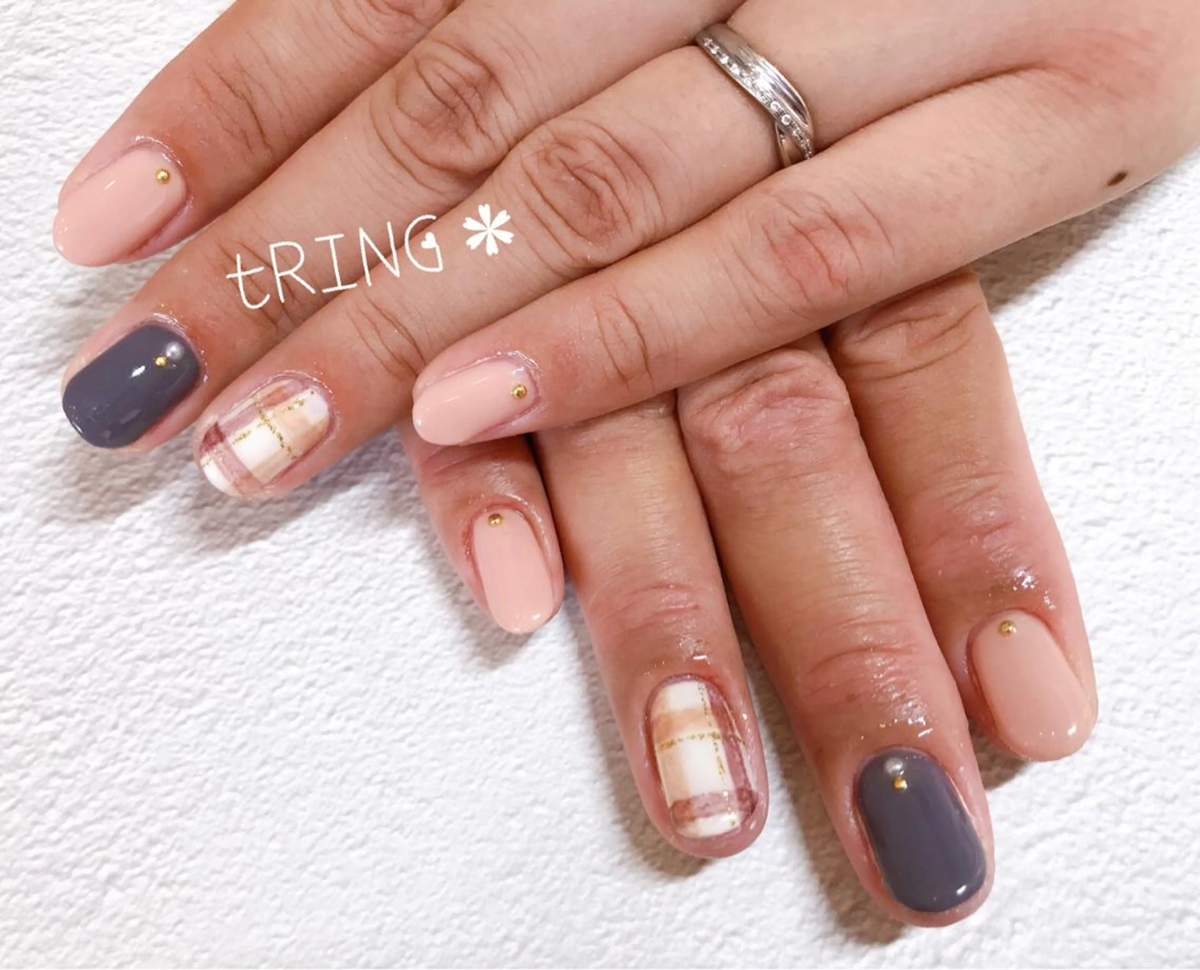 ネイル ハンドネイル tRING＊ しいの木台のネイルデザイン