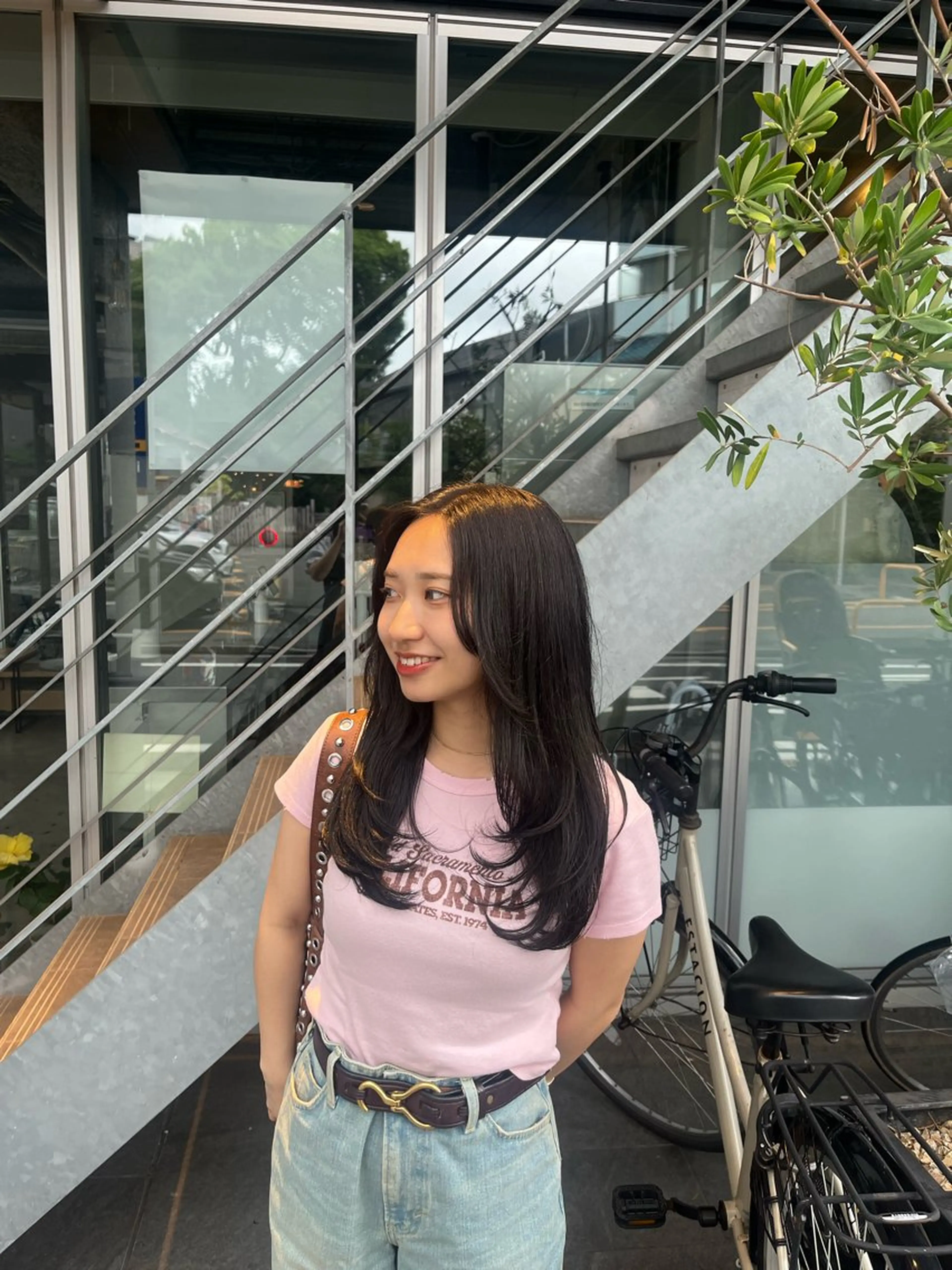 カラー ヘアカラー 和泉田 真白のヘアスタイル