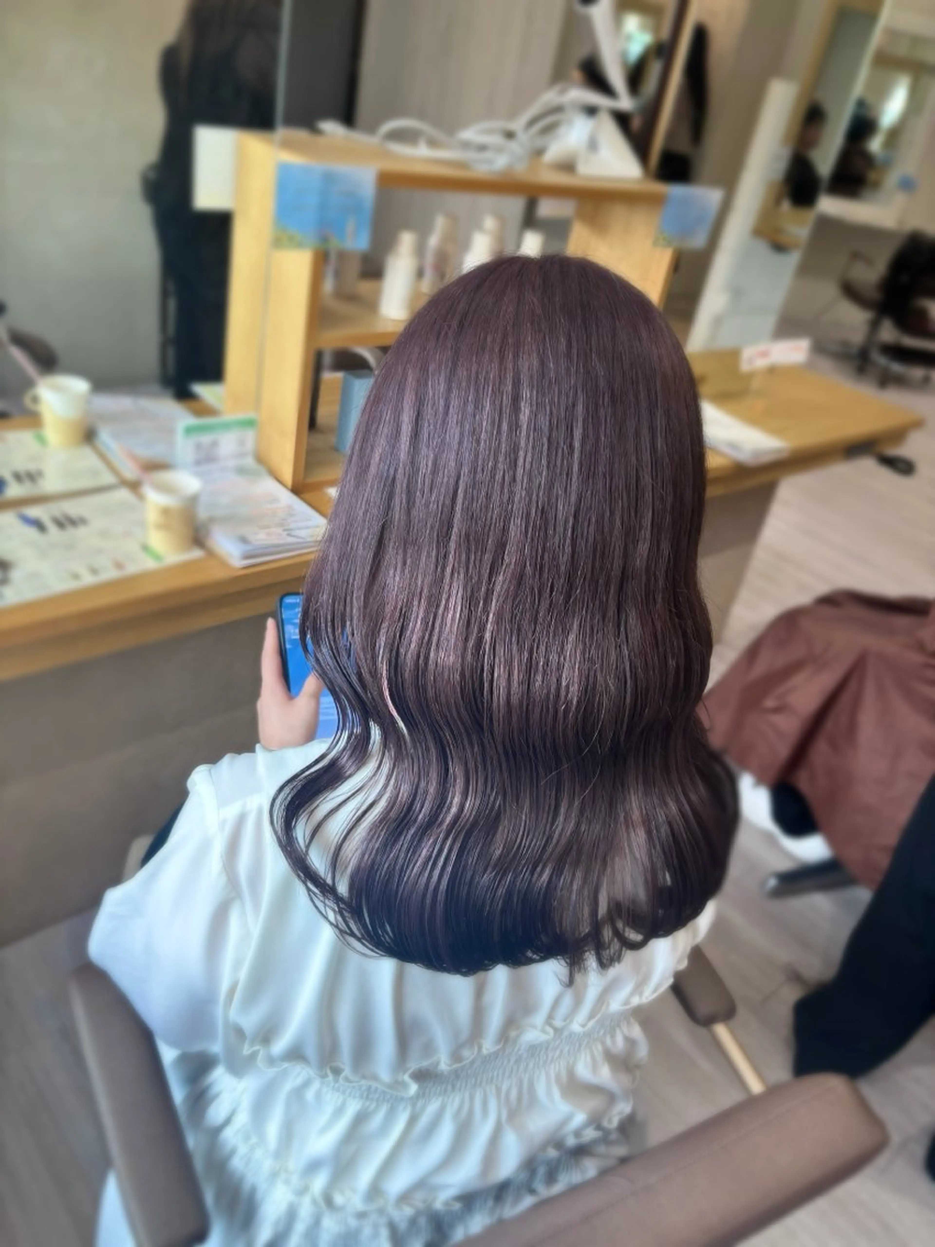 セミロング ヘアーズボウリアン所属・細谷 陽向のヘアスタイル
