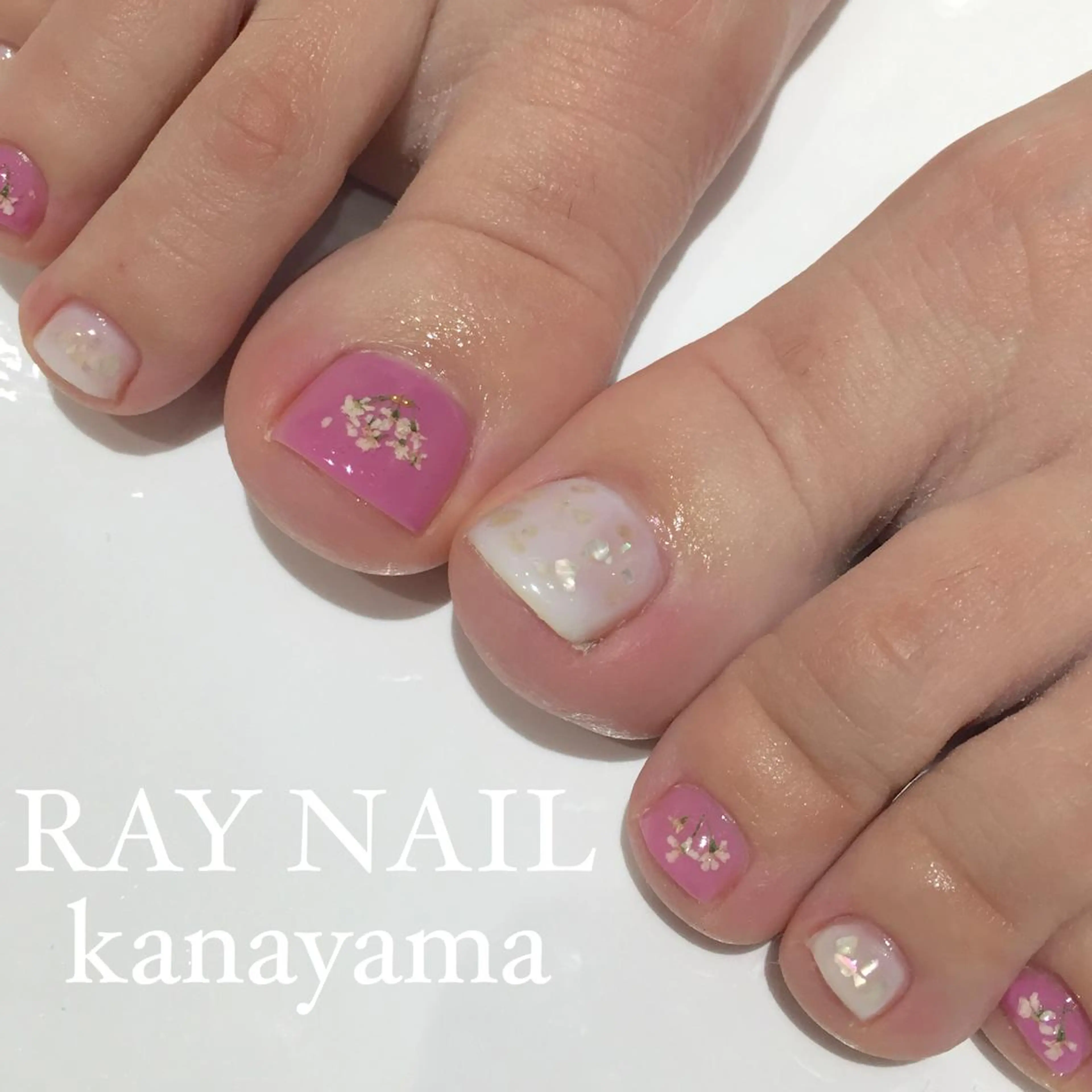 ネイル Arowa 伊田のネイルデザイン