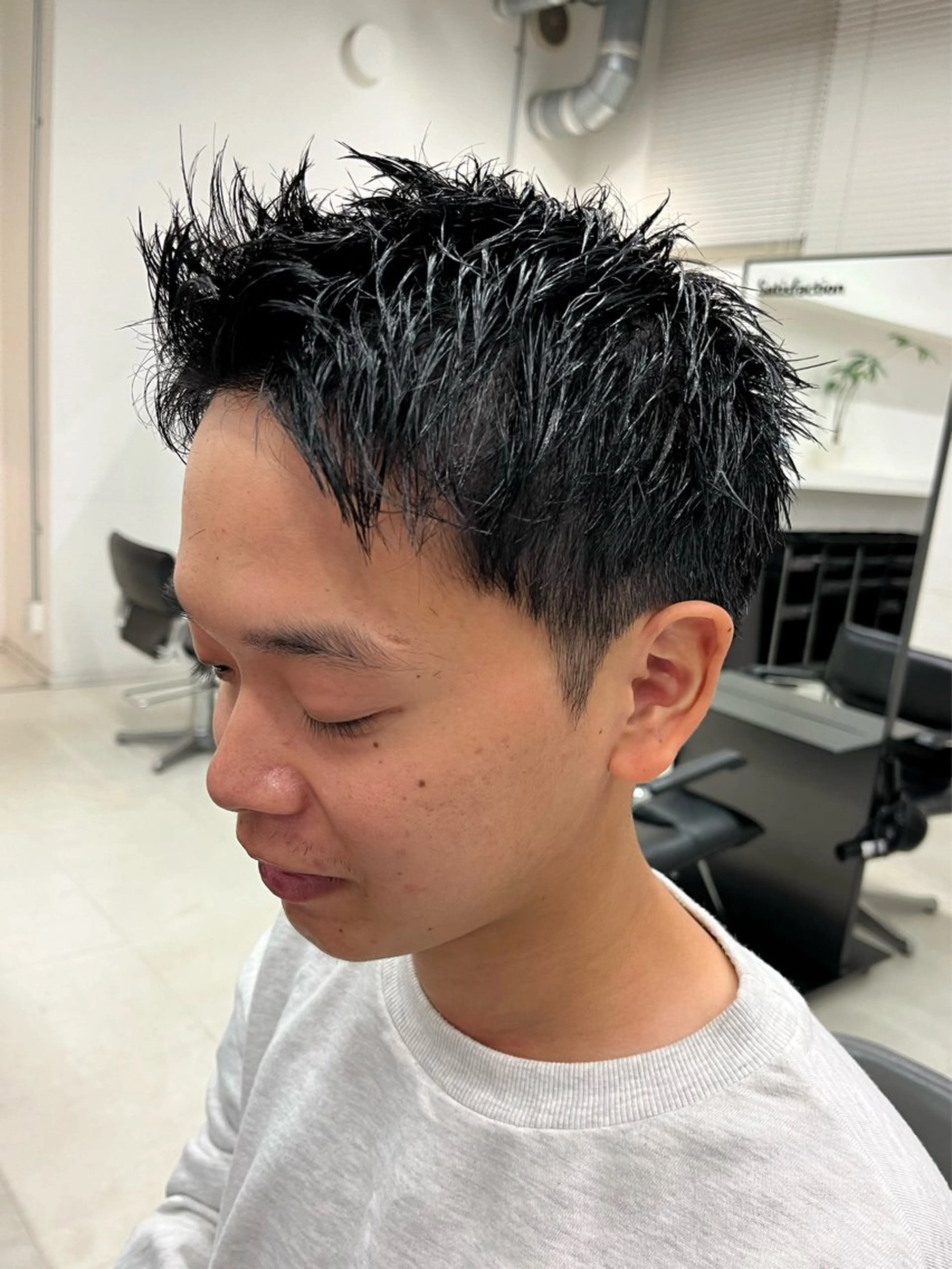 メンズ メンズショート 原宿/メンズカット/ 眉ワックス/坂入朱美の眉毛・アイブロウイメージ