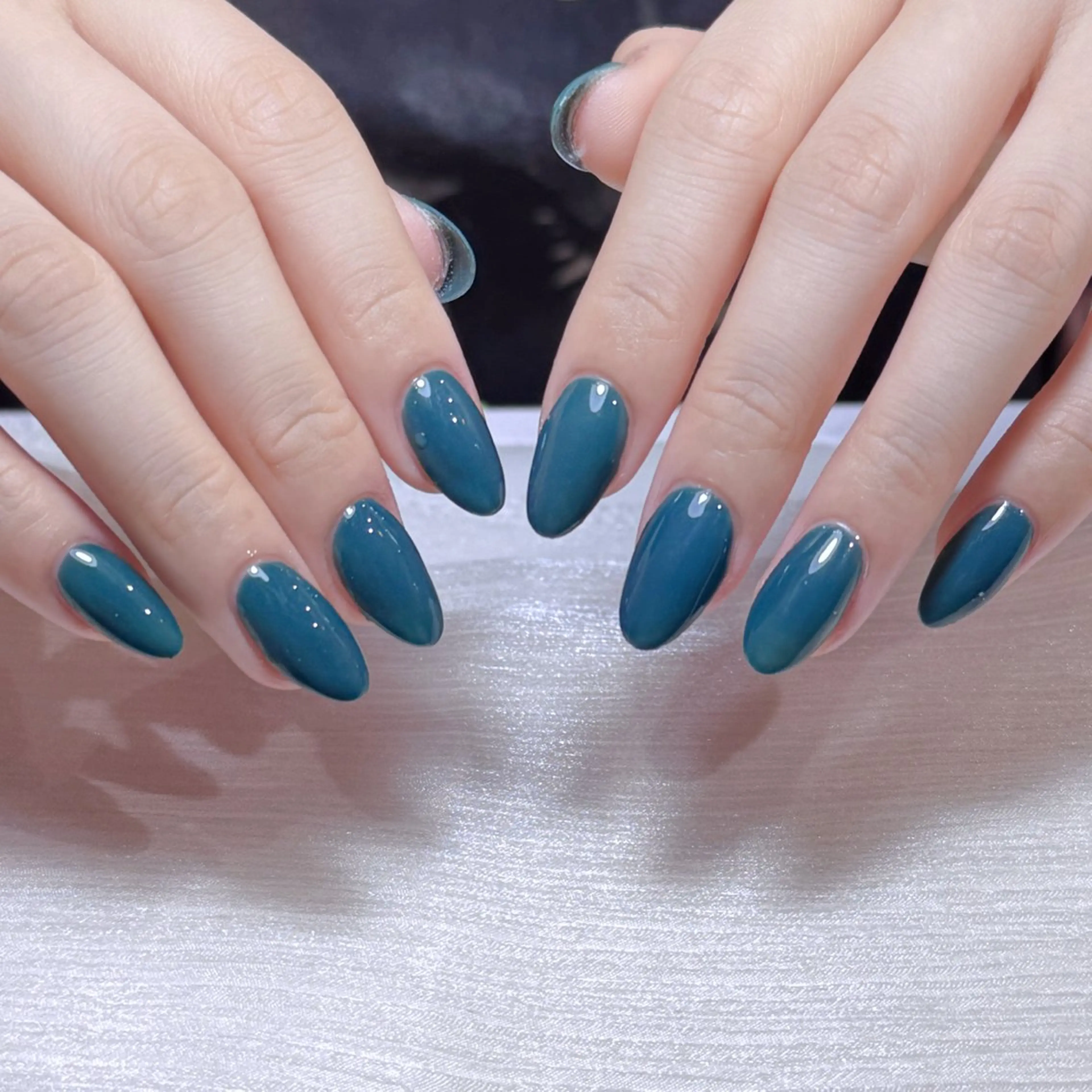 ネイル アートネイル オーロラネイル ガーリー キラキラネイル 韓国ネイル ハンドネイル 3_Leah_ Nailのネイルデザイン