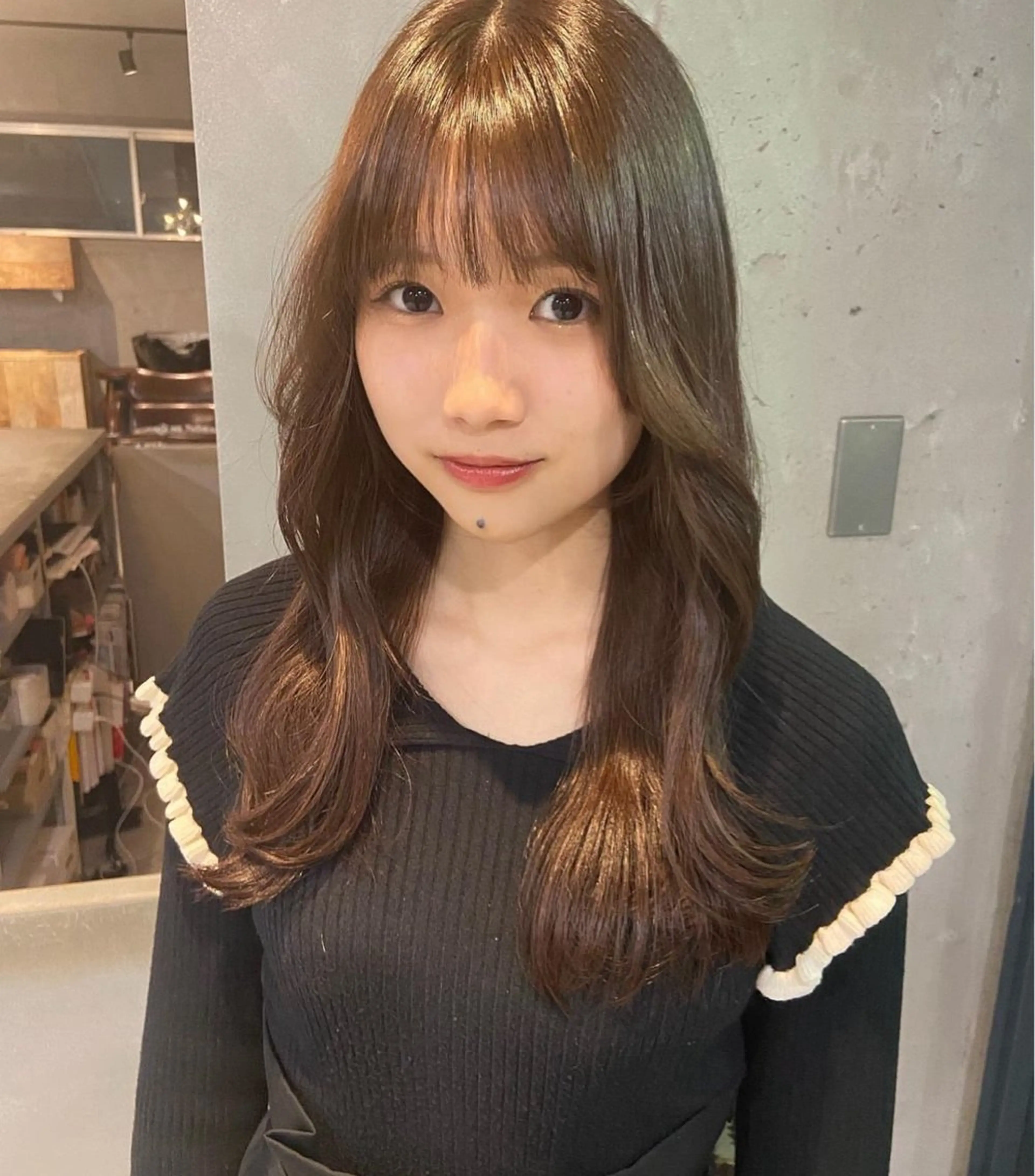 ロング 顔周りカット レイヤーカット tamakawa hinaのヘアスタイル