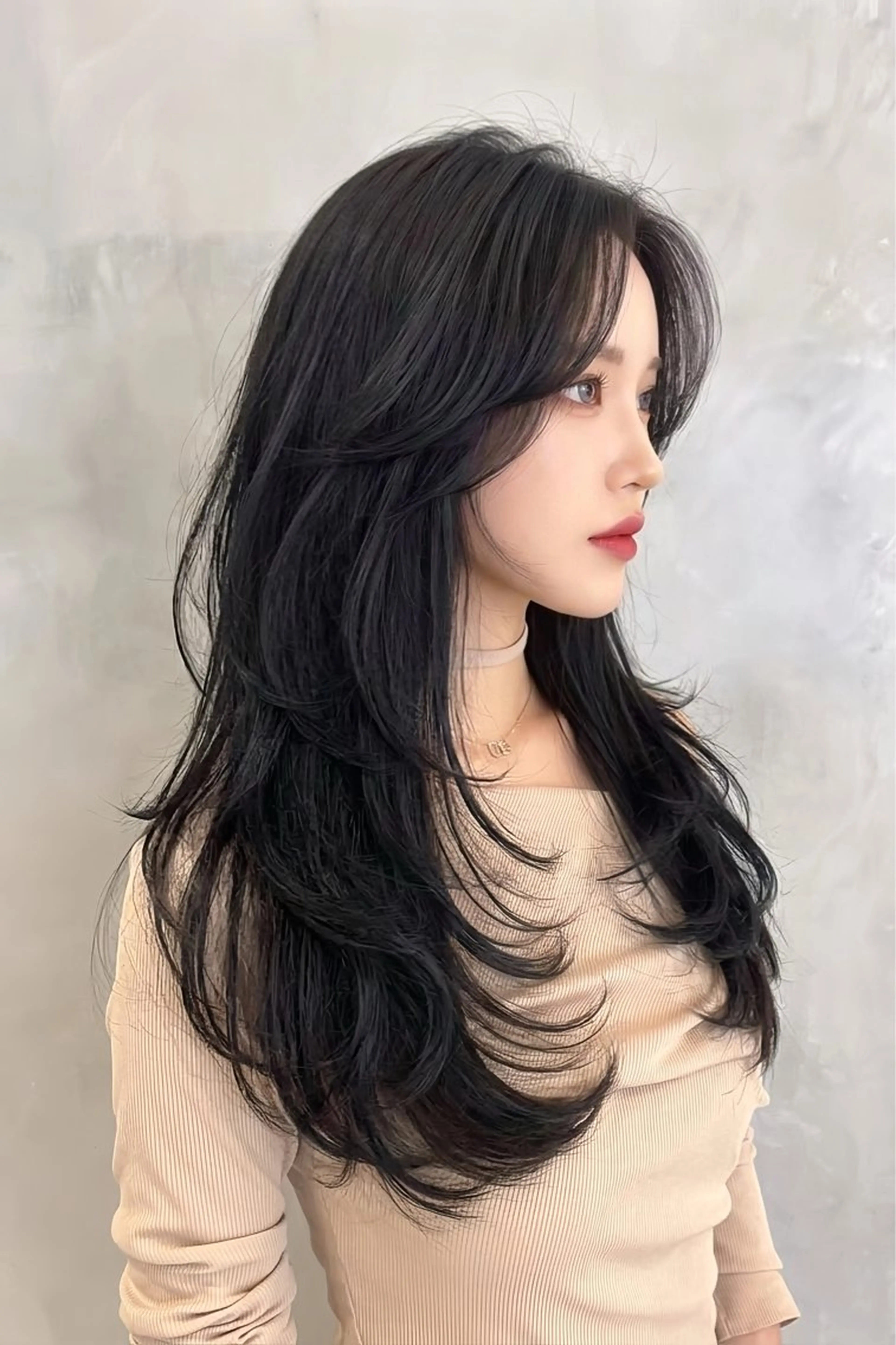 ロング カラー カット ヘアカラー トリートメント レイヤー/髪質改善 /透け感カラー/艶髪のヘアスタイル