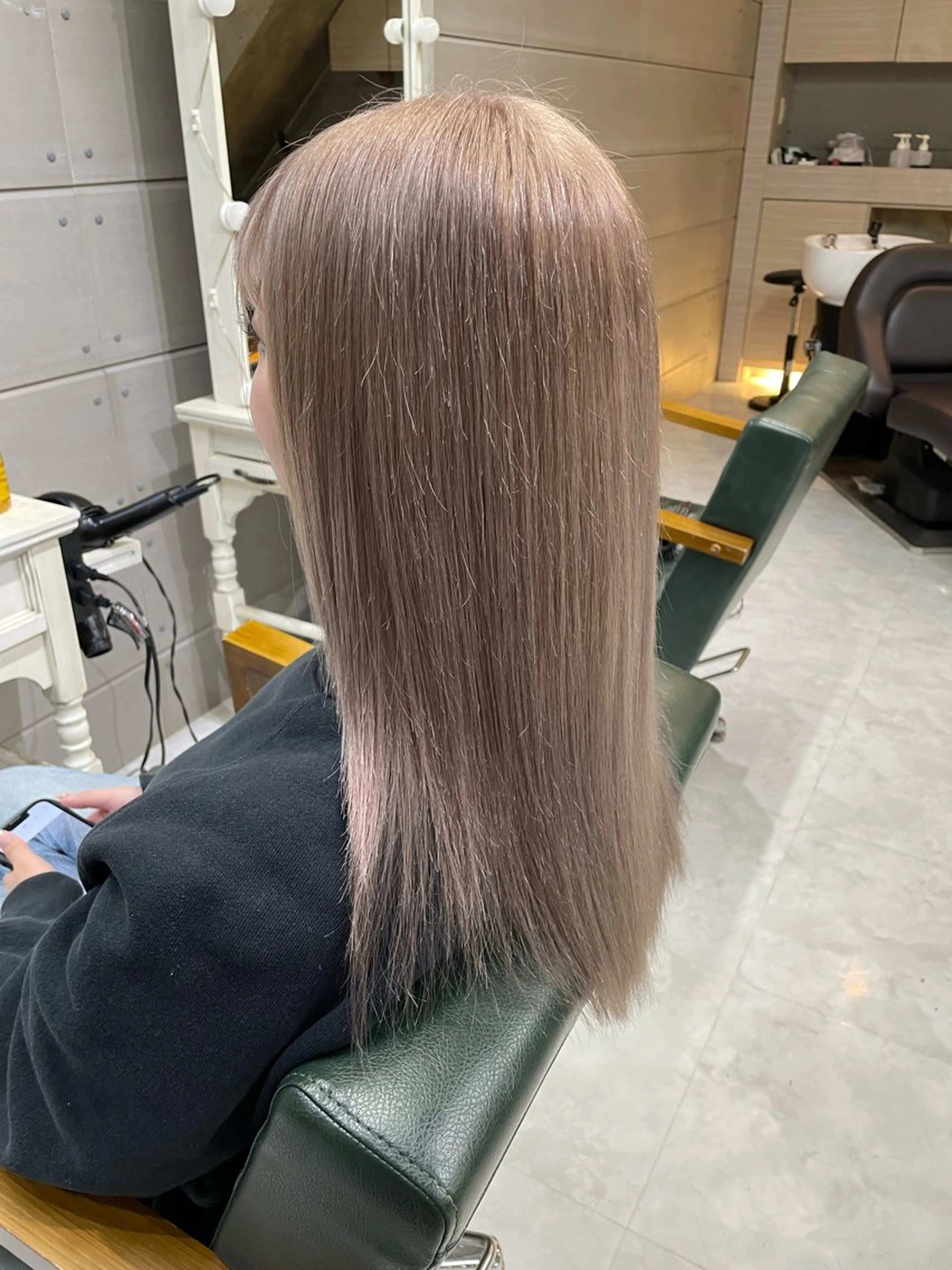 ロング 【💖ブリーチ/ 縮毛矯正】あおい🌷のヘアスタイル