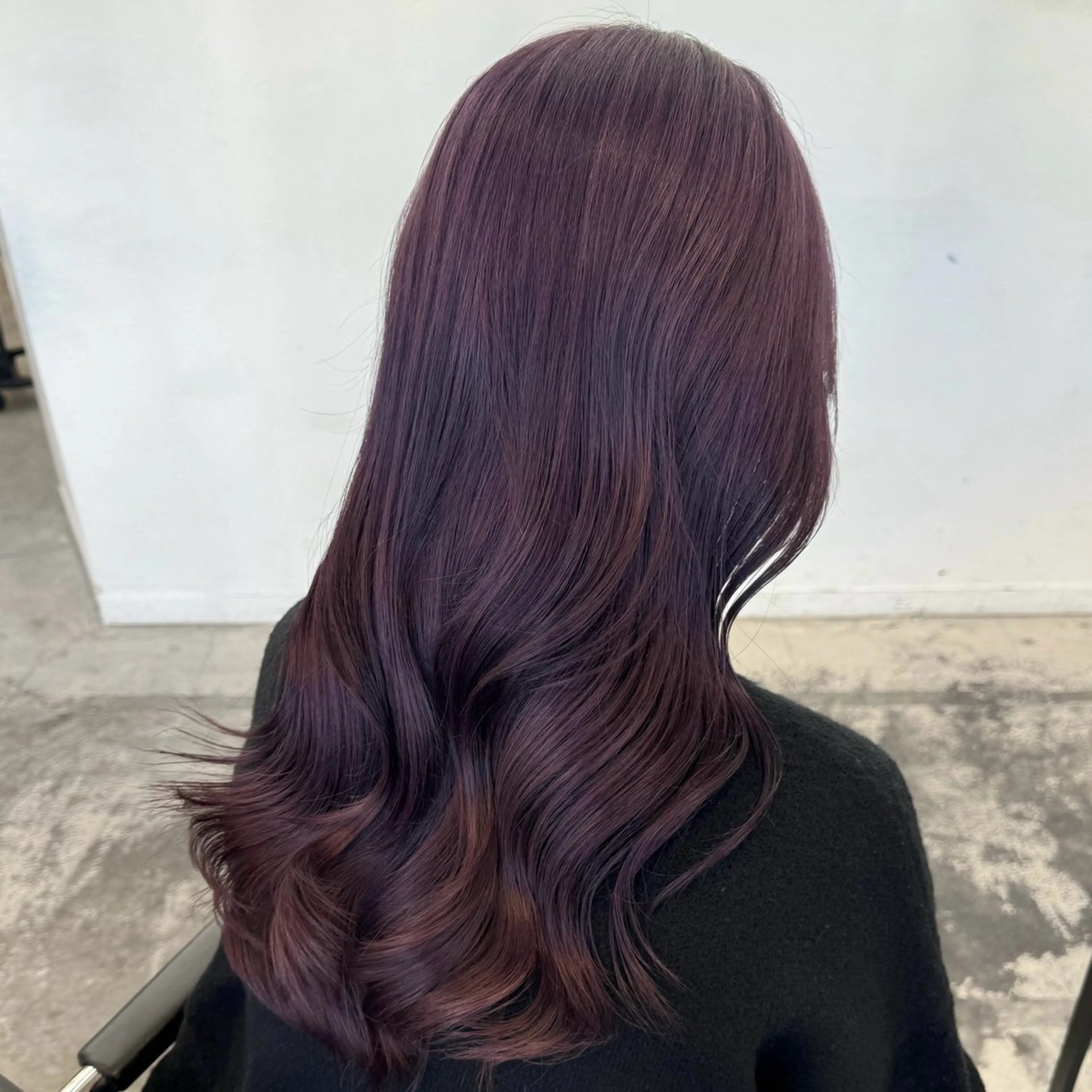 セミロング カラー ヘアカラー トリートメント 🌼動き×透明感🩵 ハイトーン/ナナのヘアスタイル