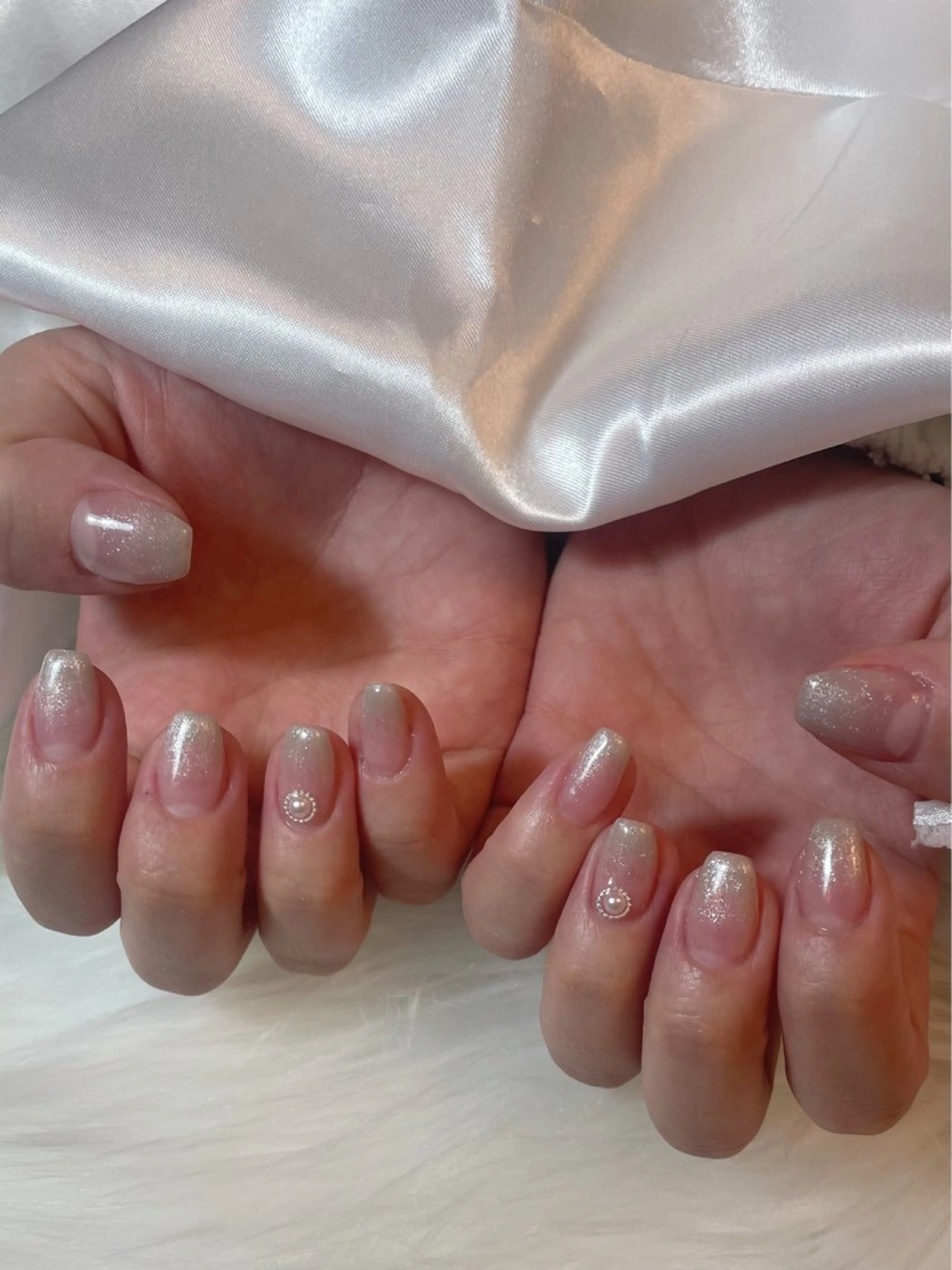 ネイル ブルー フレンチネイル キラキラネイル ラメ(グリッター) ラメグラデーション ハンドネイル timtam --sakiのネイルデザイン