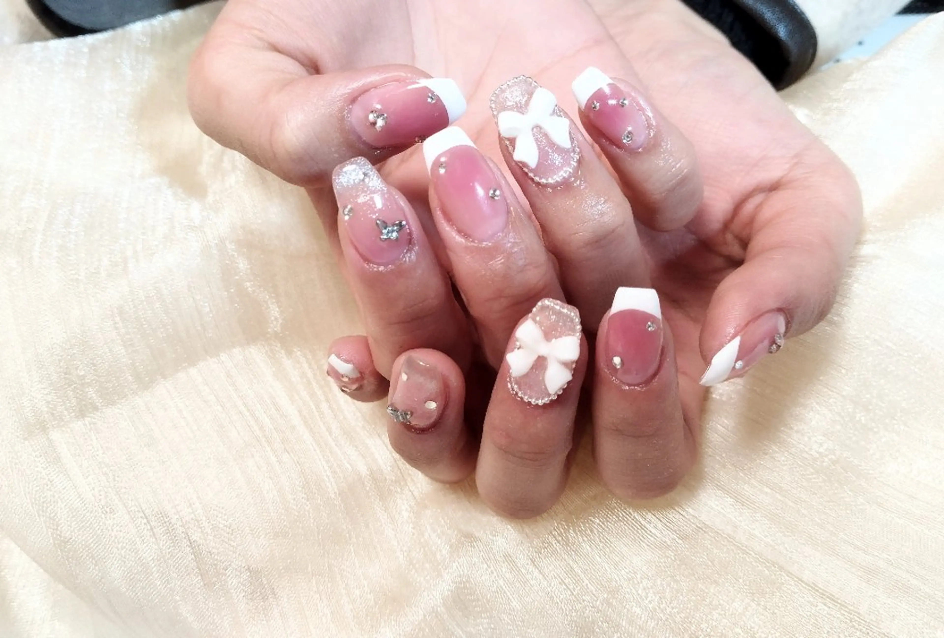 ネイル スカルプネイル ハンドネイル ハンドケア ＤI'A ネイルサロンのネイルデザイン