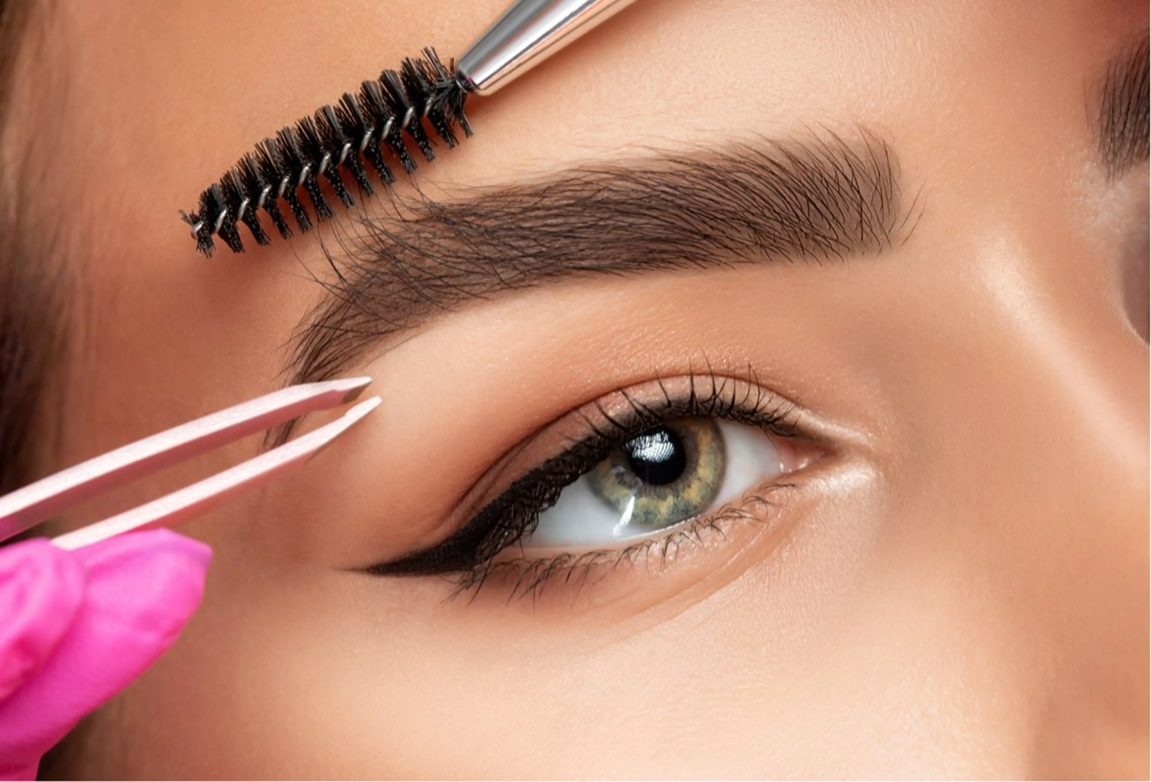 アイブロウ 眉カット その他(アイブロウ) Beauty salon BELLE所属・Beauty salonBELLEのエステ・リラクイメージ