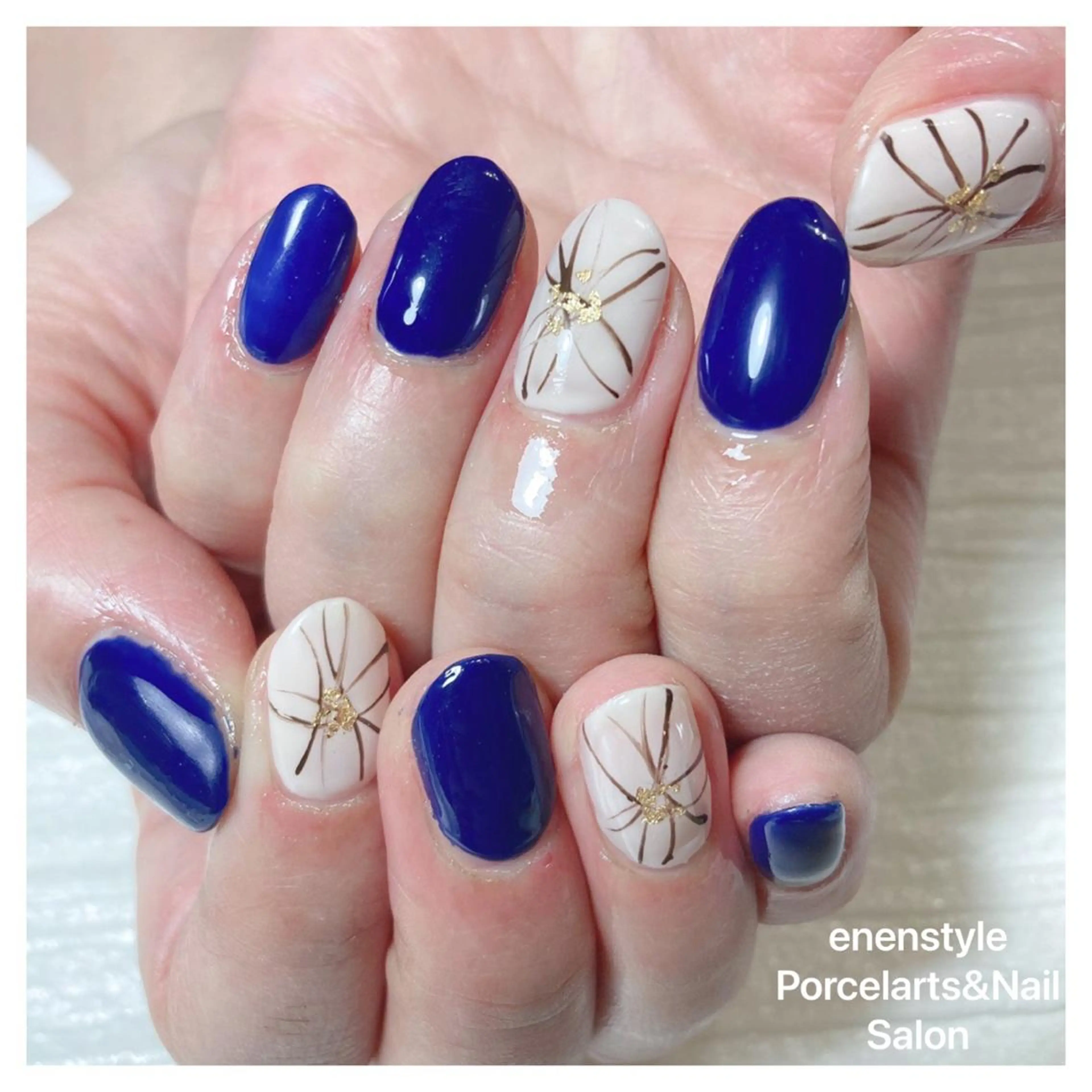 ミディアム ネイル ハンドネイル 👑enen style👑のネイルデザイン