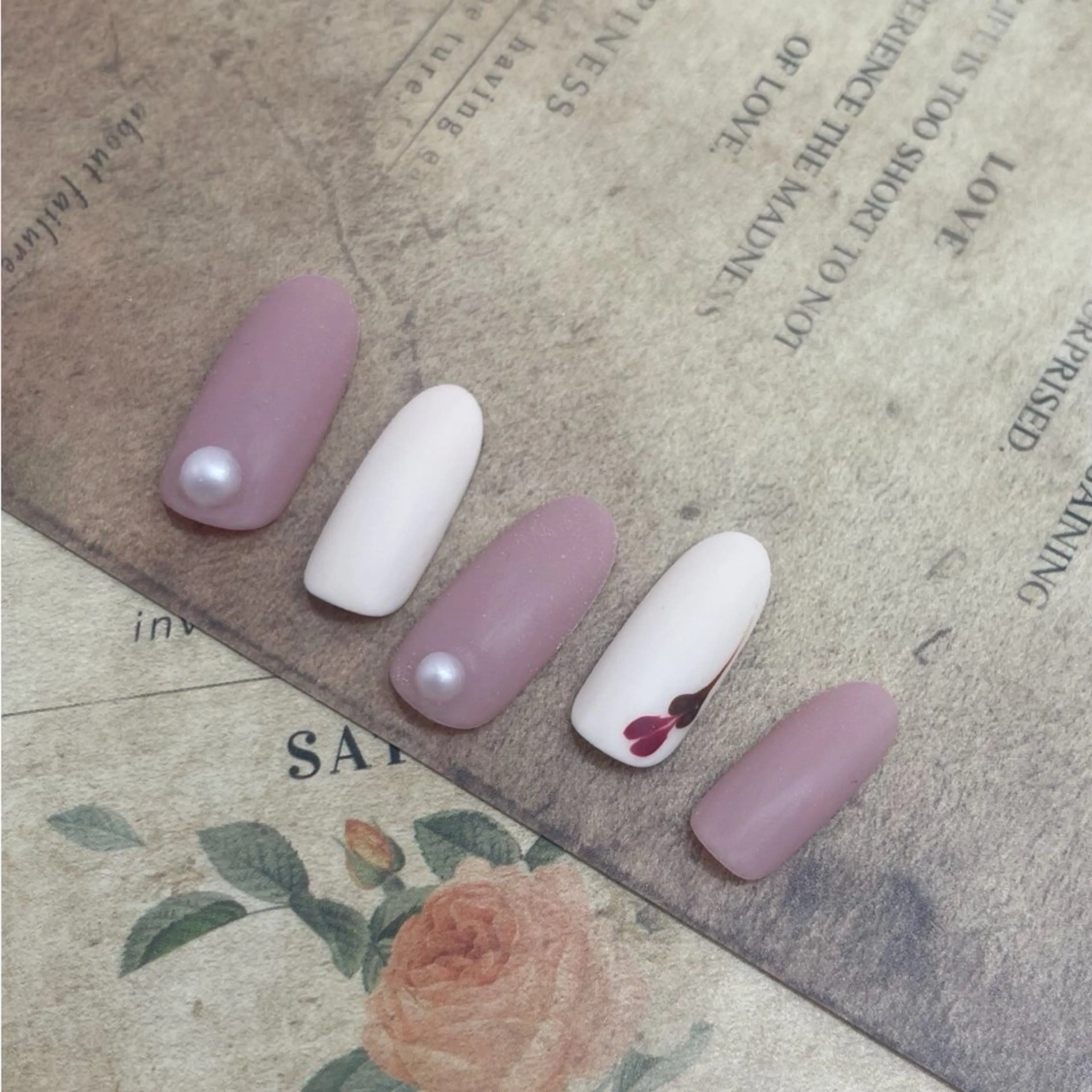 ネイル ⭐︎休業中の練習⭐︎ JNA認定講師髙橋のネイルデザイン