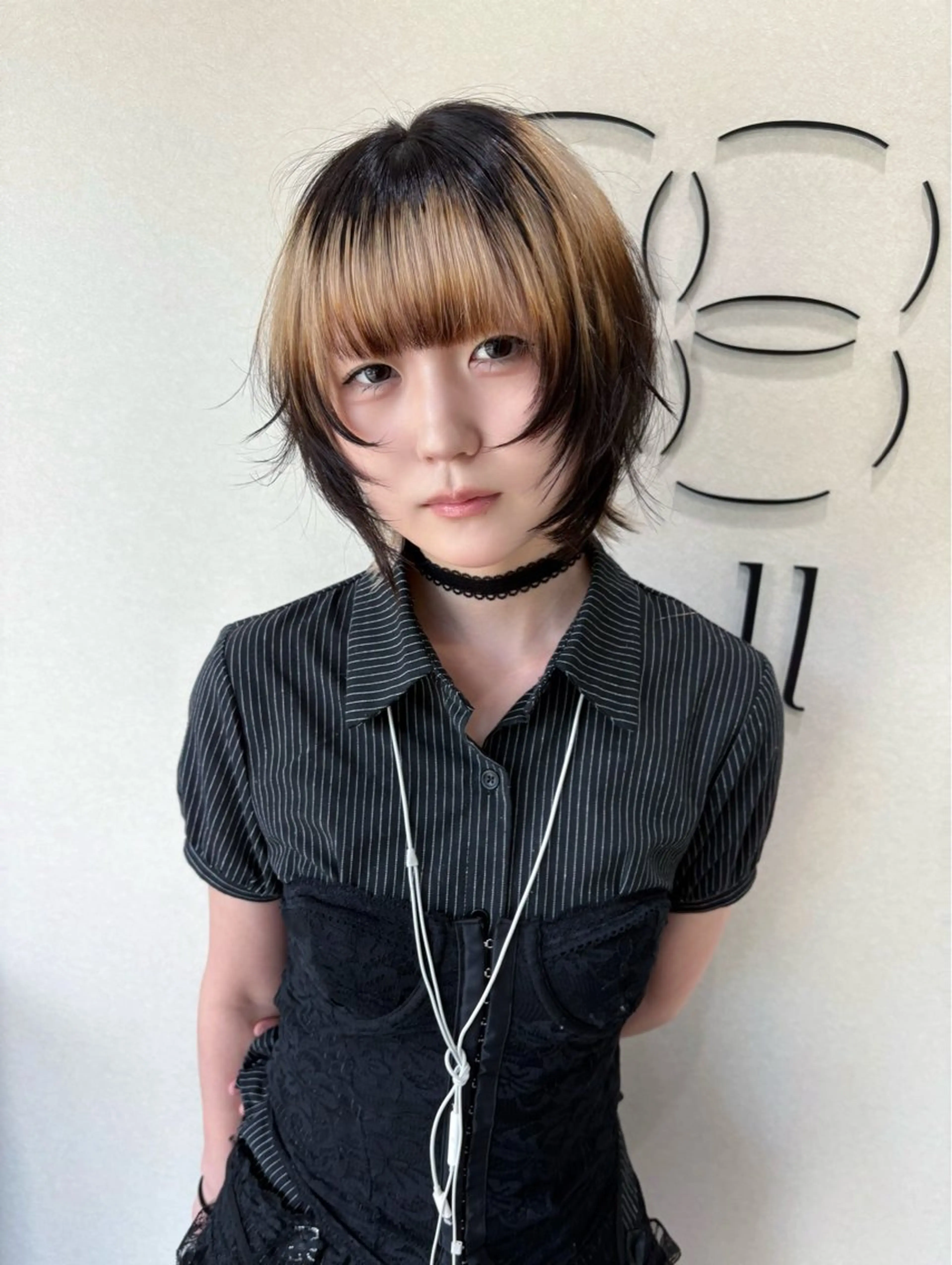 ショート 夏季 デザインカラー /ブリーチカラーのヘアスタイル