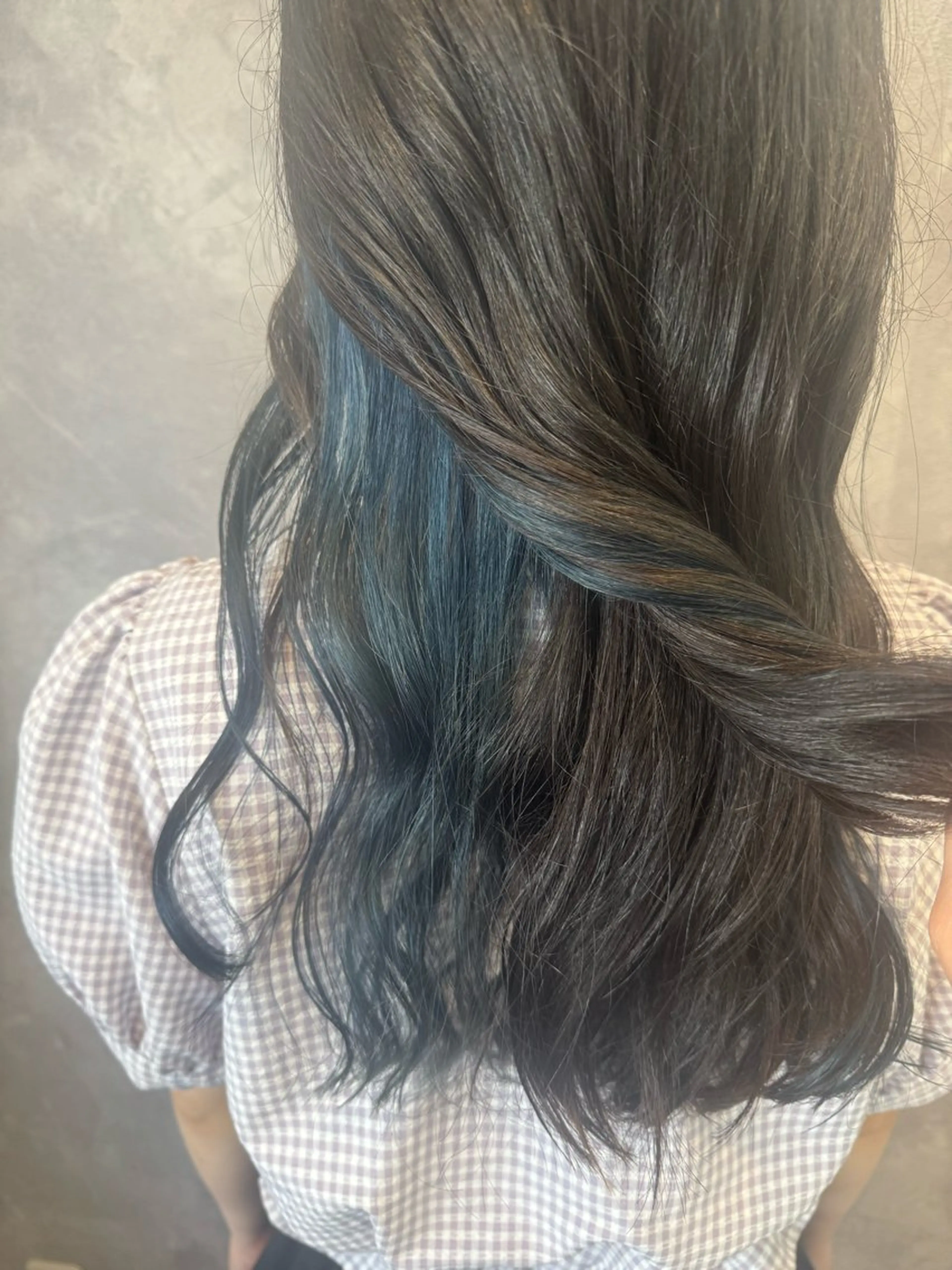 ロング カラー ヘアカラー トリートメント ヒヨシ ルナのヘアスタイル