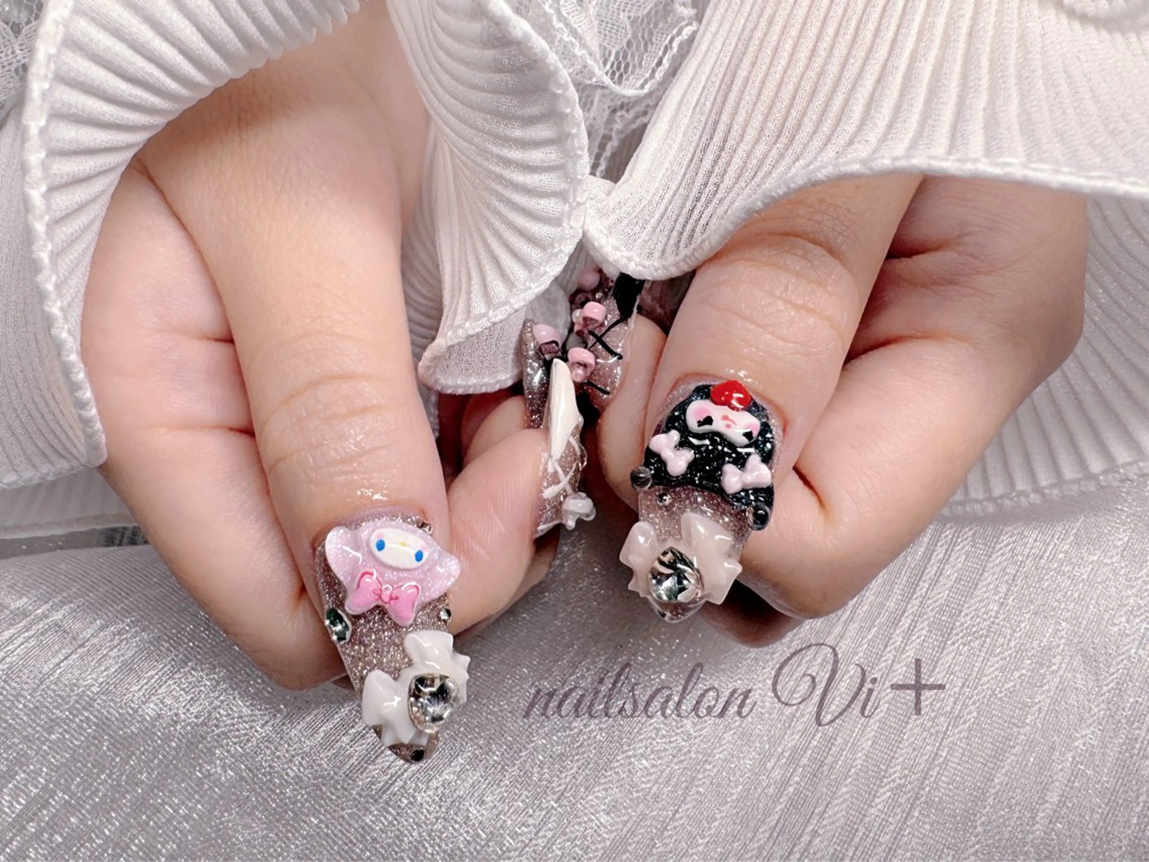 ネイル ✨Nailsalon Vi+✨のネイルデザイン
