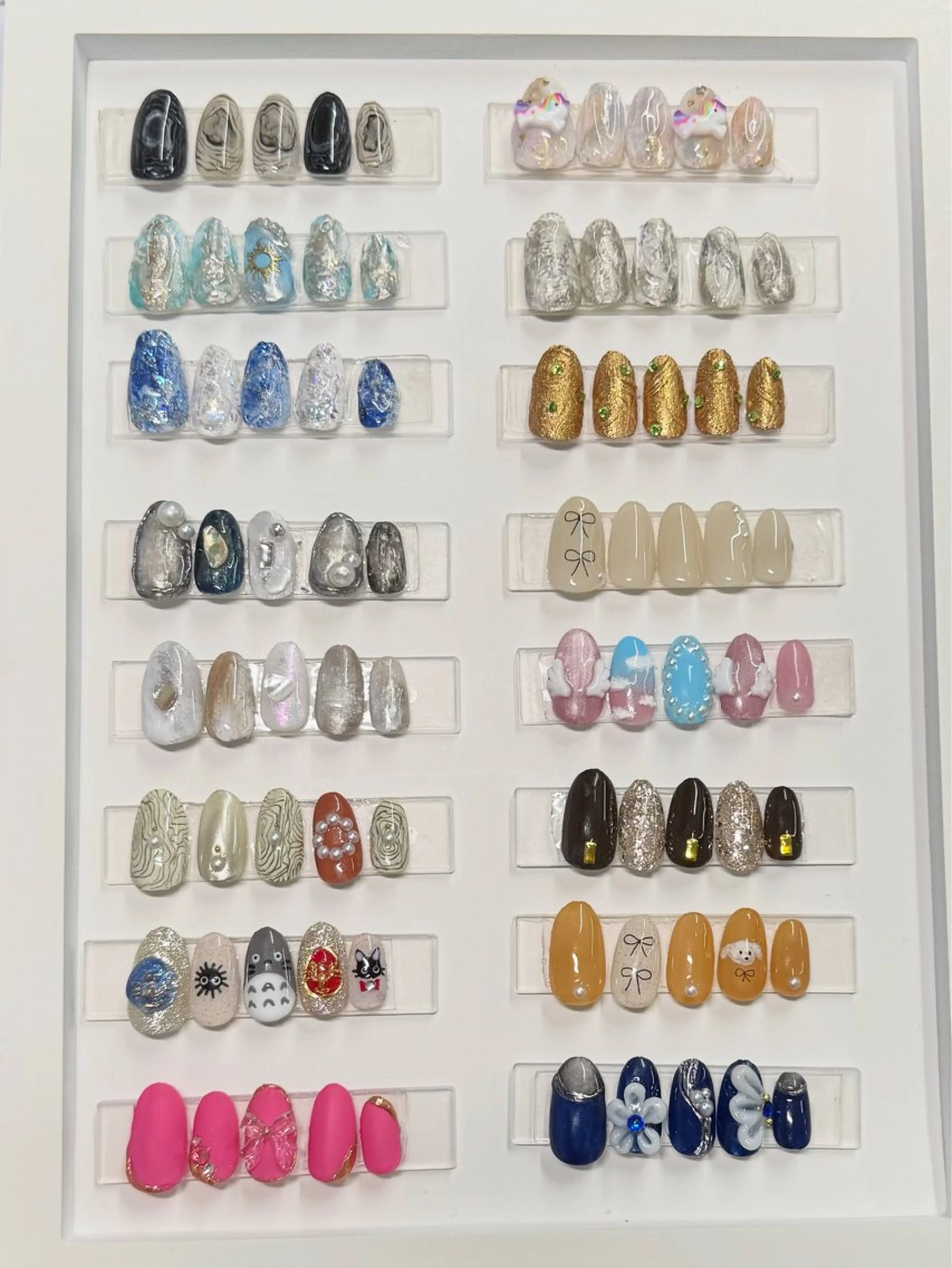 ネイル ネイルサロンCARNET（カルネ）所属・江﨑 智美のネイルデザイン