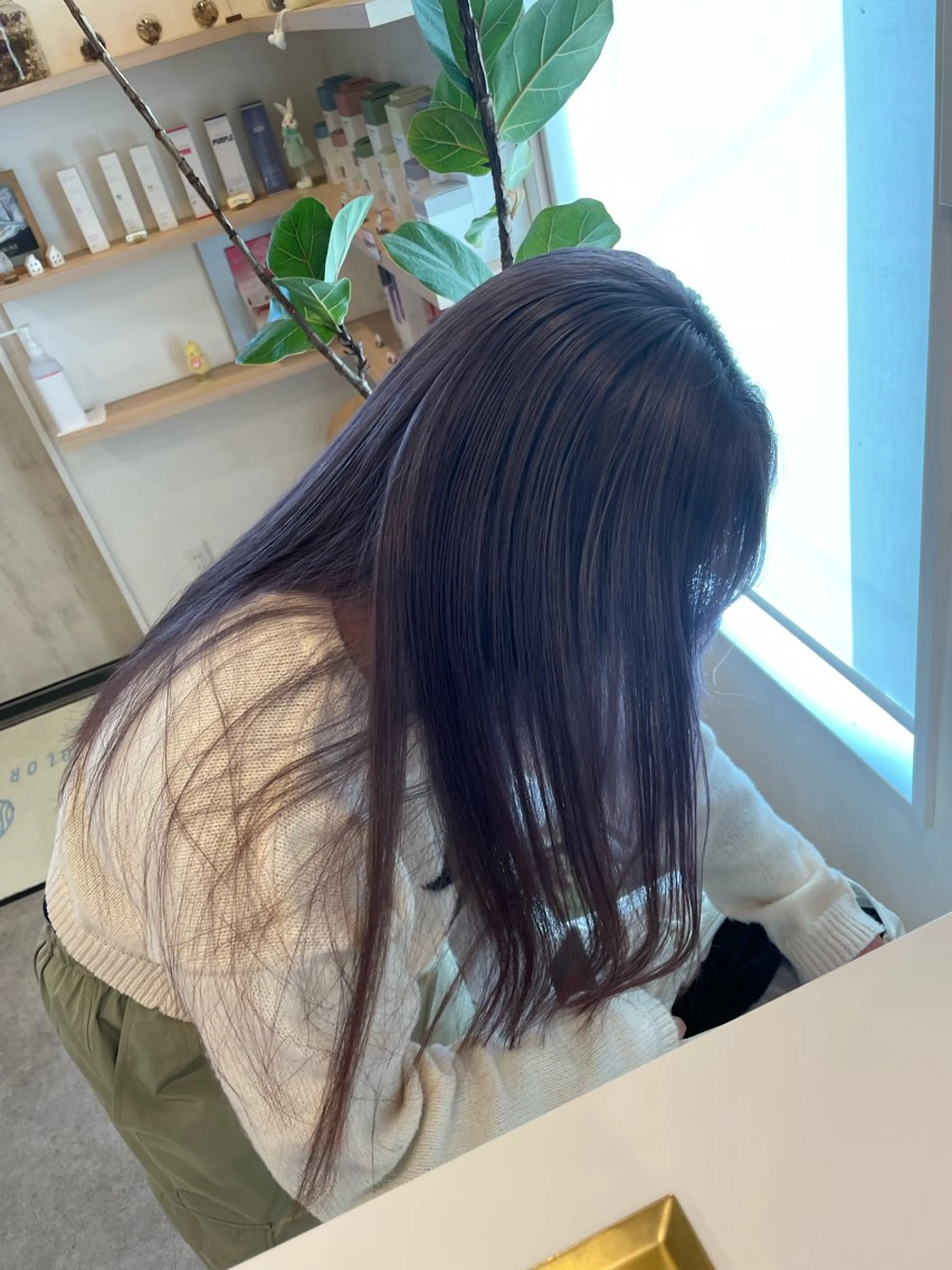 ロング カラー ブリーチ グレージュ Yuna/ブリーチ なしベージュのヘアスタイル